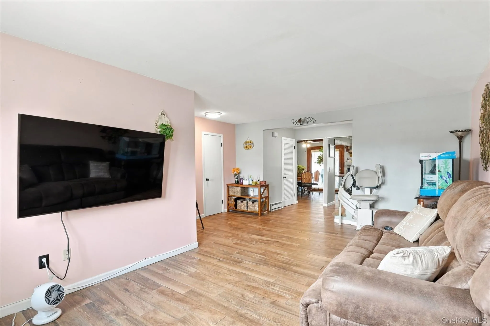 104 Chrystal Drive, Montgomery, NY, 3 Bedrooms Bedrooms, 6 Rooms Rooms,1 BathroomBathrooms,Residential,For Rent,Chrystal,0,1037316 104 Chrystal Drive, Montgomery, NY, 3 Bedrooms Bedrooms, 6 Rooms Rooms,1 BathroomBathrooms,Residential,For Rent,Chrystal,0,1037316