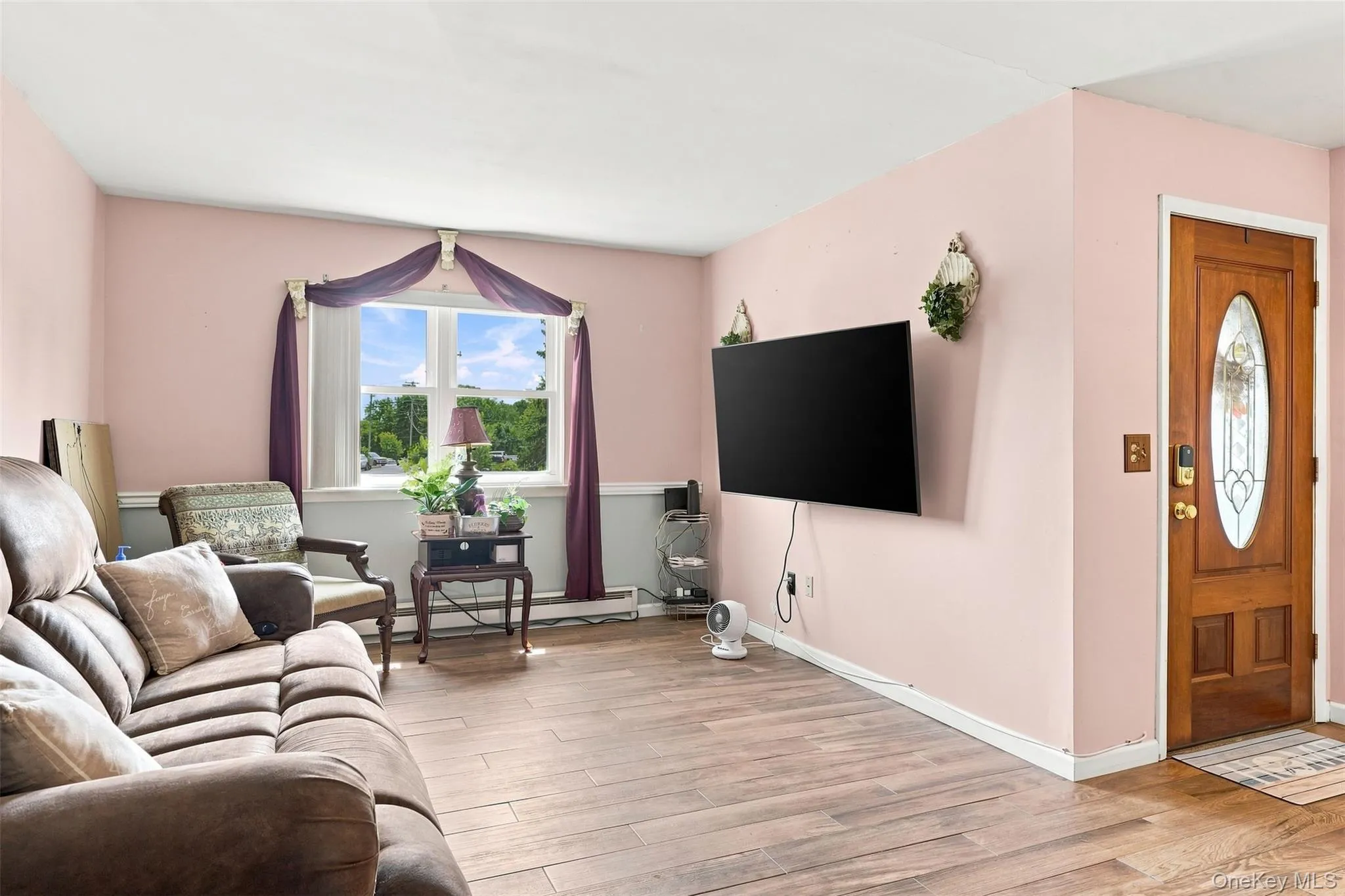 104 Chrystal Drive, Montgomery, NY, 3 Bedrooms Bedrooms, 6 Rooms Rooms,1 BathroomBathrooms,Residential,For Rent,Chrystal,0,1037316 104 Chrystal Drive, Montgomery, NY, 3 Bedrooms Bedrooms, 6 Rooms Rooms,1 BathroomBathrooms,Residential,For Rent,Chrystal,0,1037316