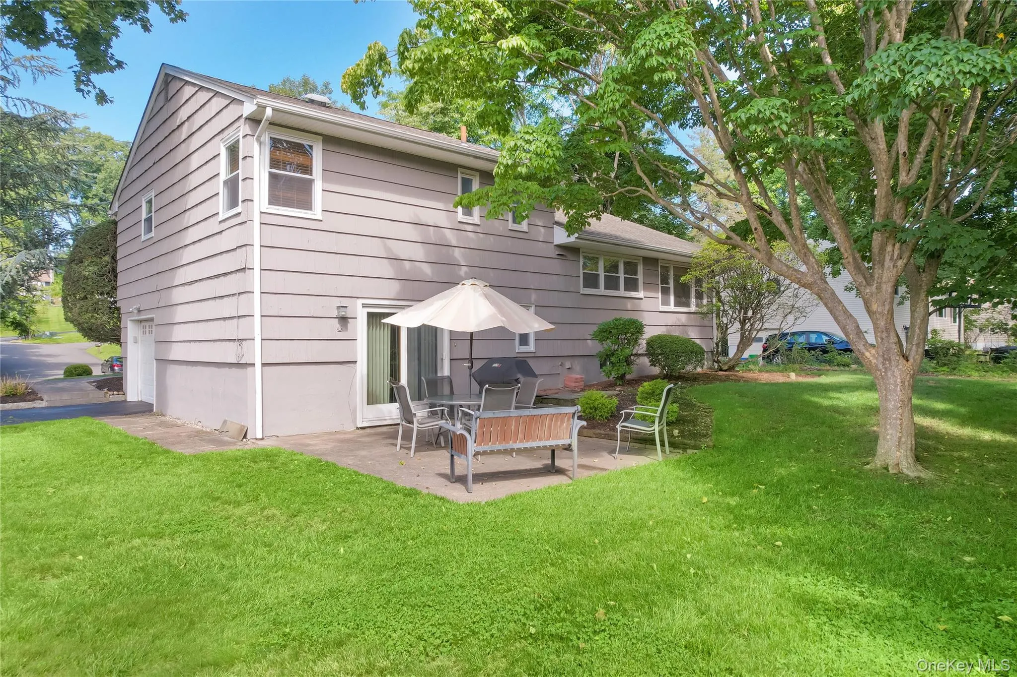 48 Eberling Drive, Clarkstown, NY, 3 Bedrooms Bedrooms, 8 Rooms Rooms,2 BathroomsBathrooms,Residential,For Rent,Eberling,0,1037318 48 Eberling Drive, Clarkstown, NY, 3 Bedrooms Bedrooms, 8 Rooms Rooms,2 BathroomsBathrooms,Residential,For Rent,Eberling,0,1037318