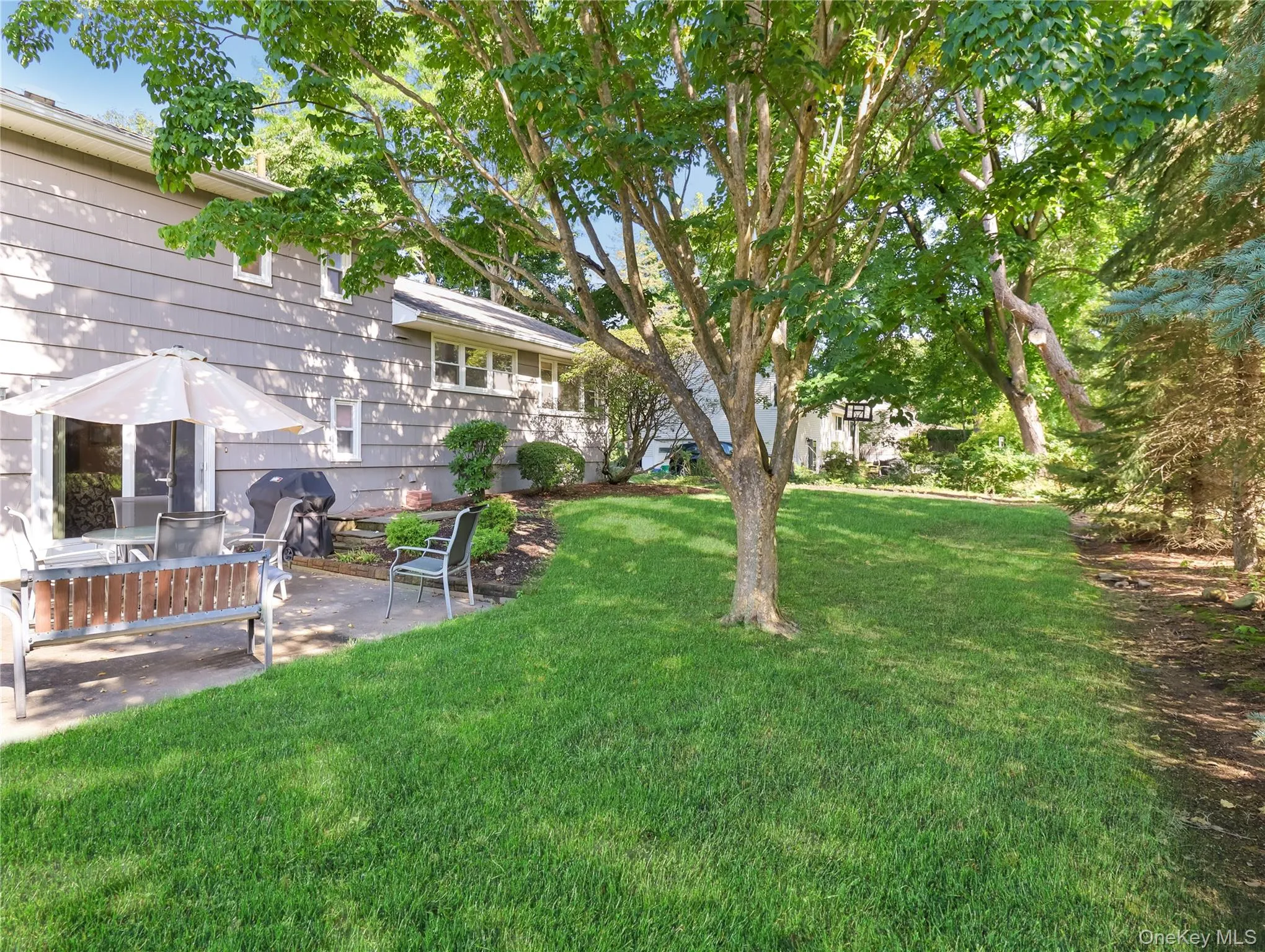 48 Eberling Drive, Clarkstown, NY, 3 Bedrooms Bedrooms, 8 Rooms Rooms,2 BathroomsBathrooms,Residential,For Rent,Eberling,0,1037318 48 Eberling Drive, Clarkstown, NY, 3 Bedrooms Bedrooms, 8 Rooms Rooms,2 BathroomsBathrooms,Residential,For Rent,Eberling,0,1037318