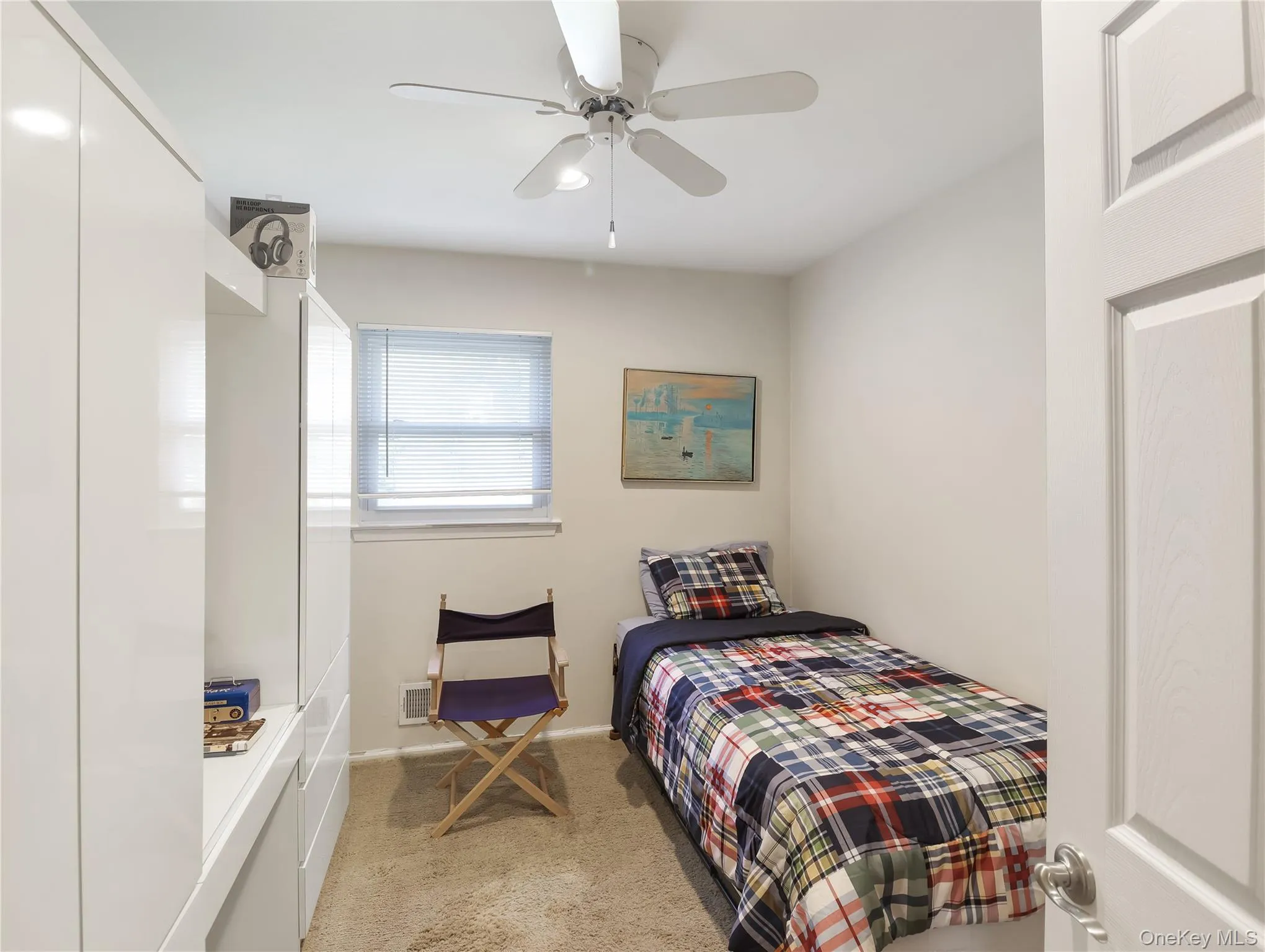 48 Eberling Drive, Clarkstown, NY, 3 Bedrooms Bedrooms, 8 Rooms Rooms,2 BathroomsBathrooms,Residential,For Rent,Eberling,0,1037318 48 Eberling Drive, Clarkstown, NY, 3 Bedrooms Bedrooms, 8 Rooms Rooms,2 BathroomsBathrooms,Residential,For Rent,Eberling,0,1037318