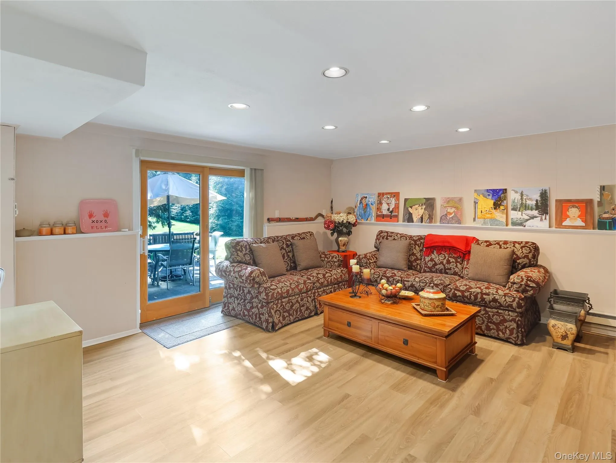 48 Eberling Drive, Clarkstown, NY, 3 Bedrooms Bedrooms, 8 Rooms Rooms,2 BathroomsBathrooms,Residential,For Rent,Eberling,0,1037318 48 Eberling Drive, Clarkstown, NY, 3 Bedrooms Bedrooms, 8 Rooms Rooms,2 BathroomsBathrooms,Residential,For Rent,Eberling,0,1037318