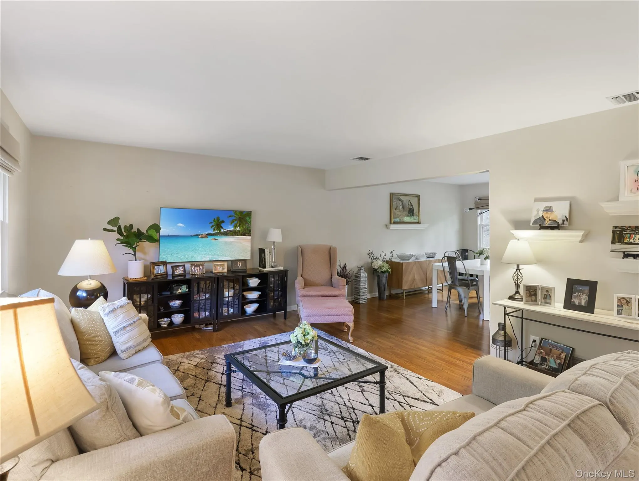 48 Eberling Drive, Clarkstown, NY, 3 Bedrooms Bedrooms, 8 Rooms Rooms,2 BathroomsBathrooms,Residential,For Rent,Eberling,0,1037318 48 Eberling Drive, Clarkstown, NY, 3 Bedrooms Bedrooms, 8 Rooms Rooms,2 BathroomsBathrooms,Residential,For Rent,Eberling,0,1037318