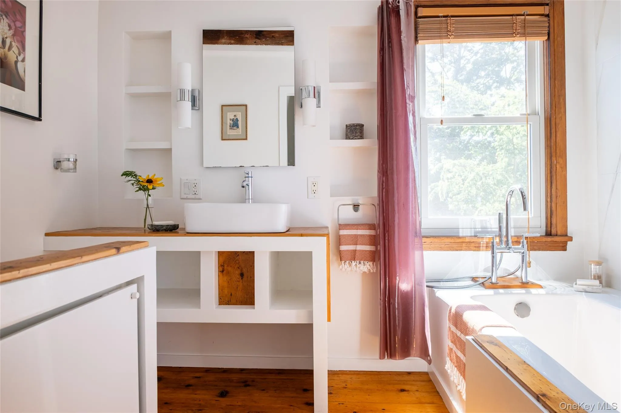 315 State Street, Hudson, NY, 3 Bedrooms Bedrooms, 10 Rooms Rooms,3 BathroomsBathrooms,Residential,For Rent,State,0,1037322 315 State Street, Hudson, NY, 3 Bedrooms Bedrooms, 10 Rooms Rooms,3 BathroomsBathrooms,Residential,For Rent,State,0,1037322