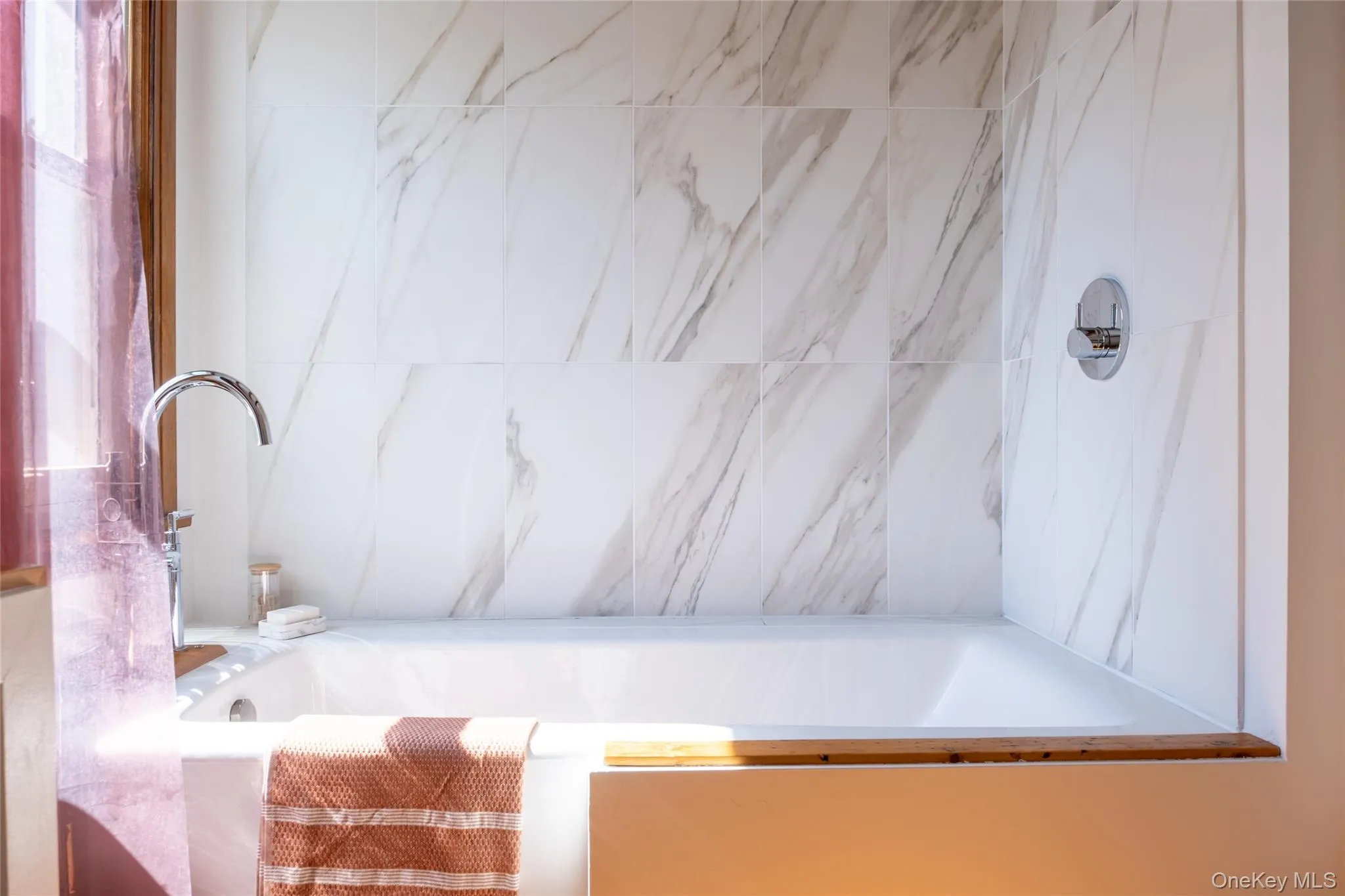 315 State Street, Hudson, NY, 3 Bedrooms Bedrooms, 10 Rooms Rooms,3 BathroomsBathrooms,Residential,For Rent,State,0,1037322 315 State Street, Hudson, NY, 3 Bedrooms Bedrooms, 10 Rooms Rooms,3 BathroomsBathrooms,Residential,For Rent,State,0,1037322