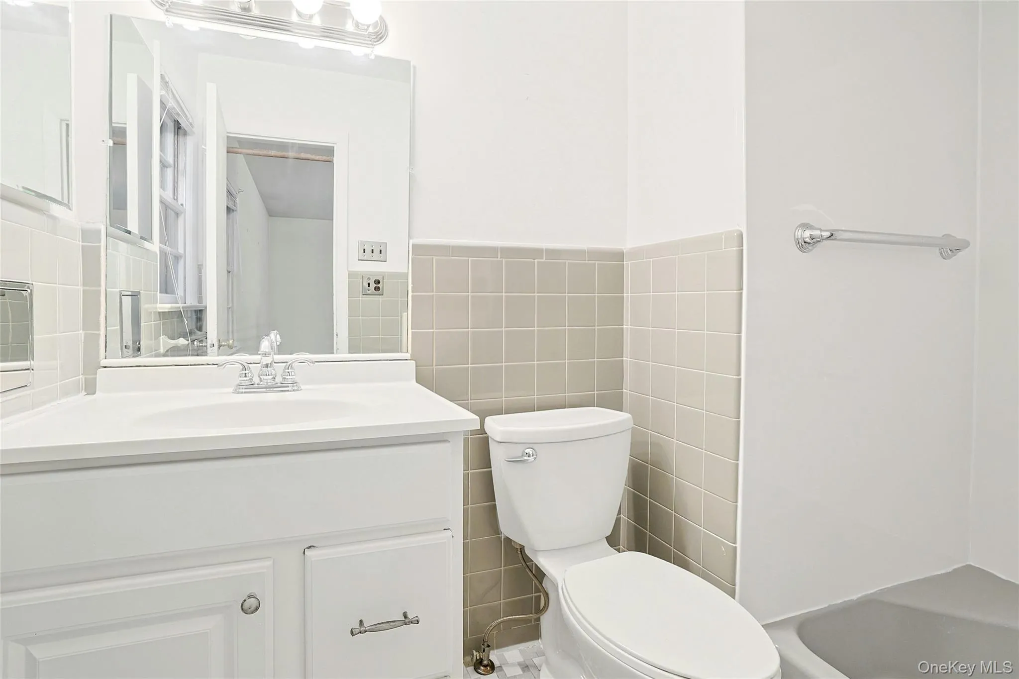12 Wheeler Place, Clarkstown, NY, 4 Bedrooms Bedrooms, 11 Rooms Rooms,4 BathroomsBathrooms,Residential,For Rent,Wheeler,0,1037330 12 Wheeler Place, Clarkstown, NY, 4 Bedrooms Bedrooms, 11 Rooms Rooms,4 BathroomsBathrooms,Residential,For Rent,Wheeler,0,1037330