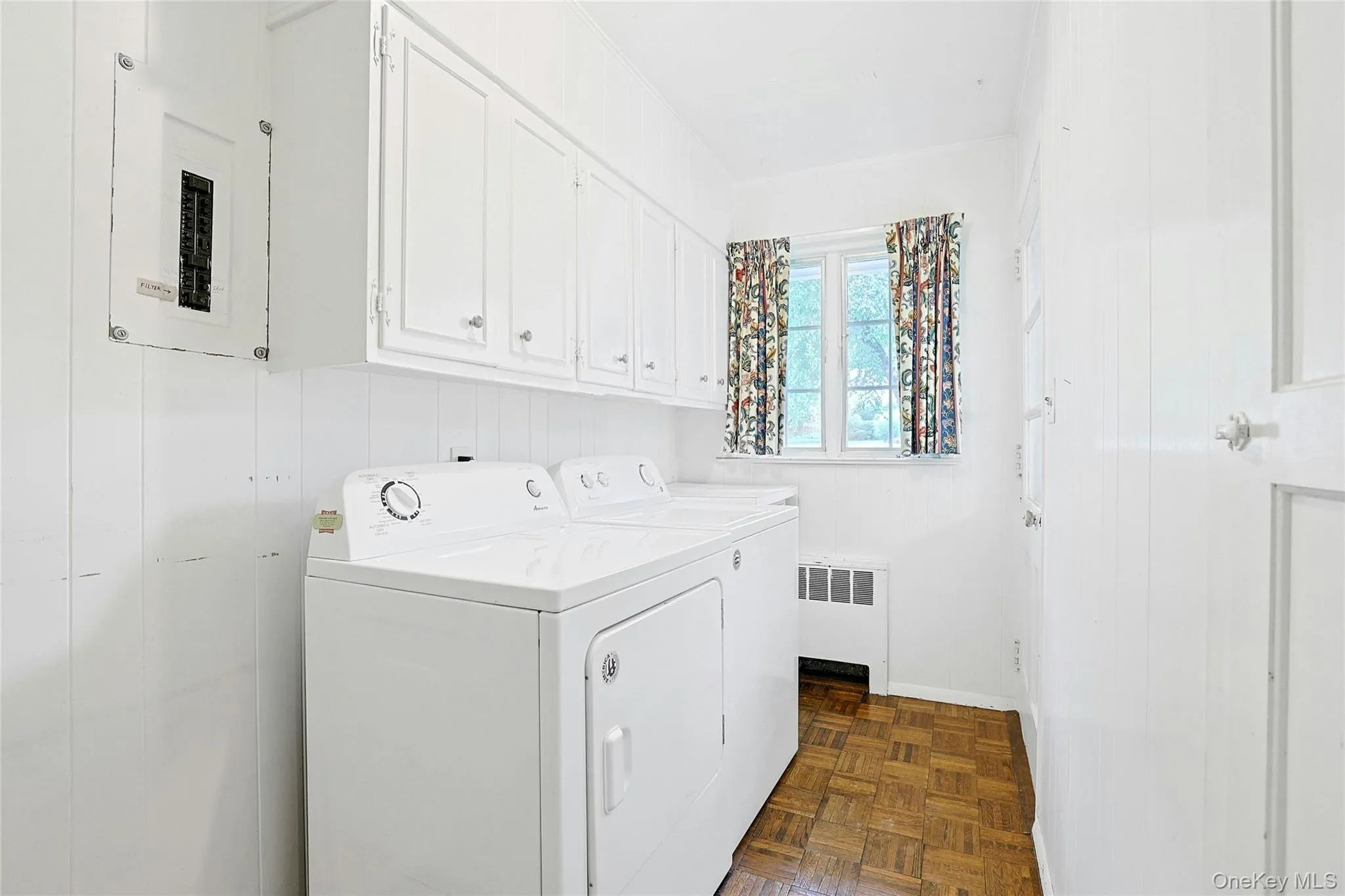 12 Wheeler Place, Clarkstown, NY, 4 Bedrooms Bedrooms, 11 Rooms Rooms,4 BathroomsBathrooms,Residential,For Rent,Wheeler,0,1037330 12 Wheeler Place, Clarkstown, NY, 4 Bedrooms Bedrooms, 11 Rooms Rooms,4 BathroomsBathrooms,Residential,For Rent,Wheeler,0,1037330