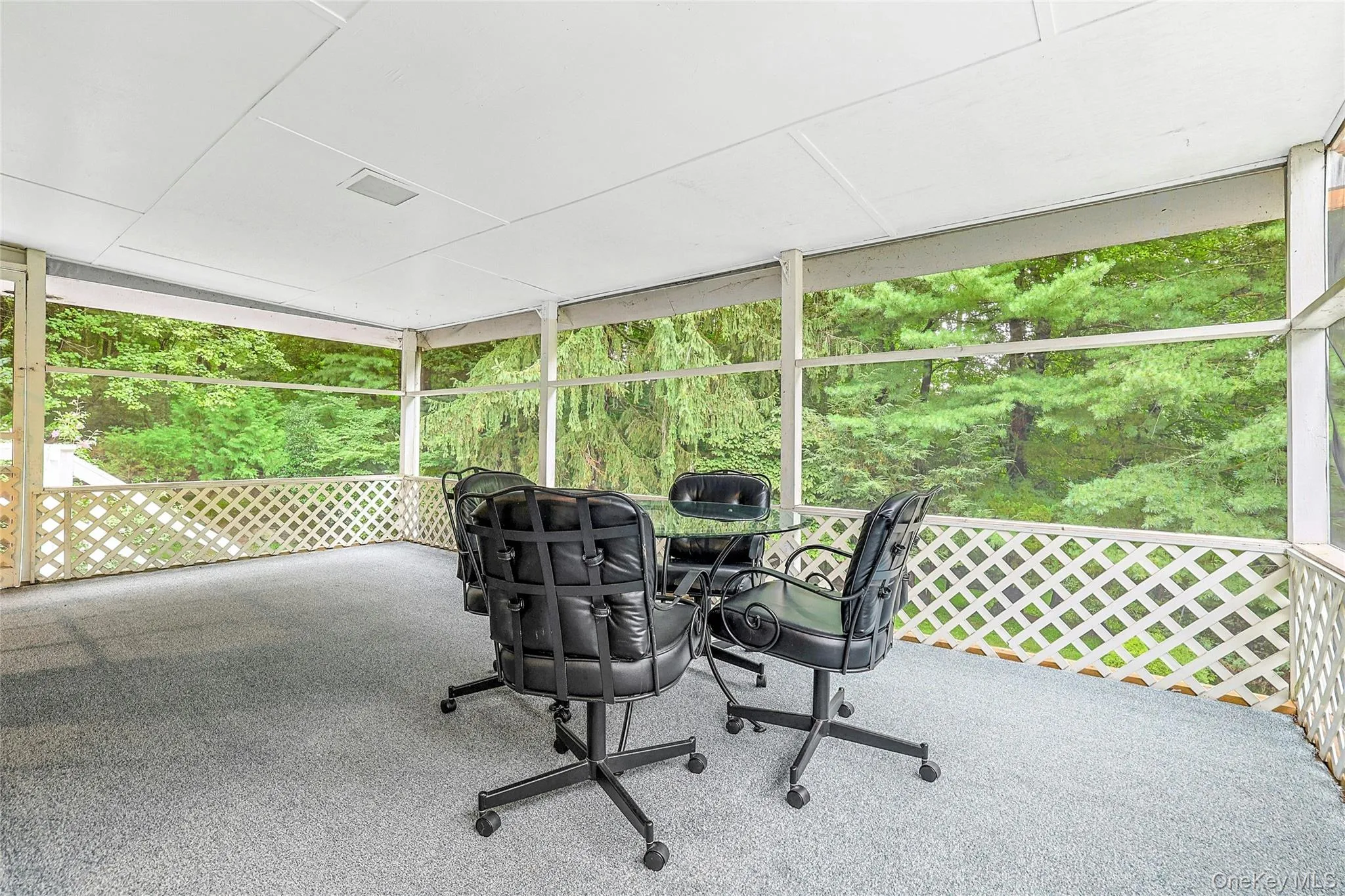 12 Wheeler Place, Clarkstown, NY, 4 Bedrooms Bedrooms, 11 Rooms Rooms,4 BathroomsBathrooms,Residential,For Rent,Wheeler,0,1037330 12 Wheeler Place, Clarkstown, NY, 4 Bedrooms Bedrooms, 11 Rooms Rooms,4 BathroomsBathrooms,Residential,For Rent,Wheeler,0,1037330