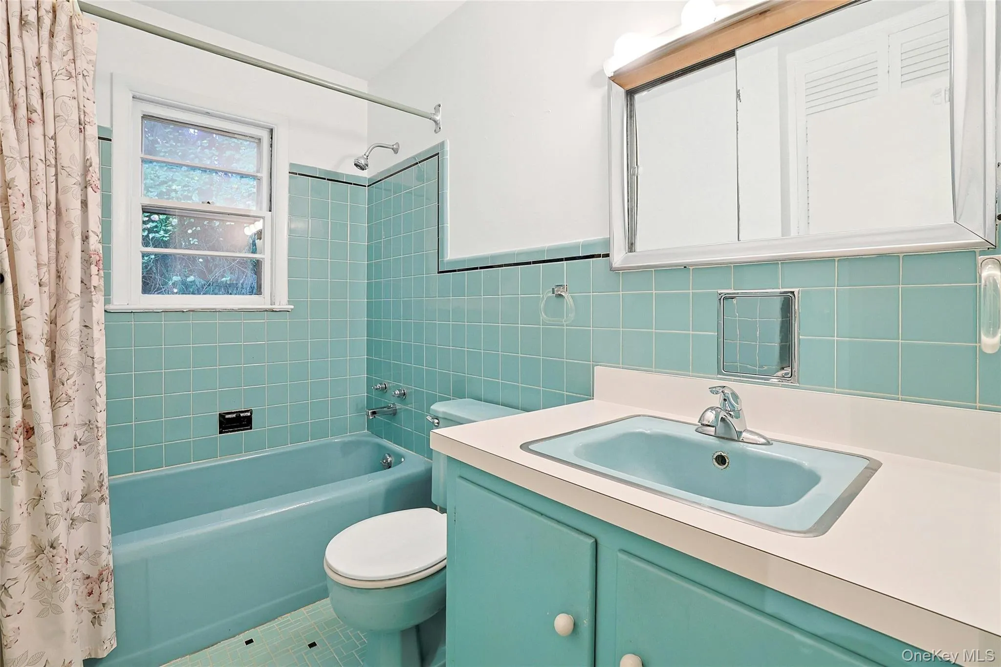 12 Wheeler Place, Clarkstown, NY, 4 Bedrooms Bedrooms, 11 Rooms Rooms,4 BathroomsBathrooms,Residential,For Rent,Wheeler,0,1037330 12 Wheeler Place, Clarkstown, NY, 4 Bedrooms Bedrooms, 11 Rooms Rooms,4 BathroomsBathrooms,Residential,For Rent,Wheeler,0,1037330