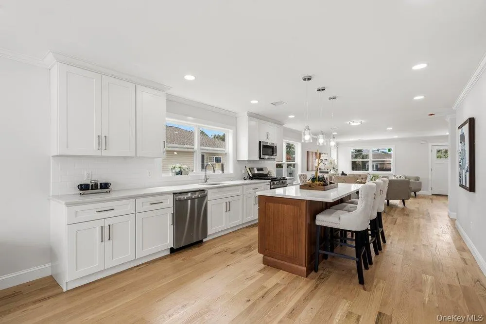710 Franklin Avenue, Oyster Bay, NY, 4 Bedrooms Bedrooms, 9 Rooms Rooms,2 BathroomsBathrooms,Residential,For Rent,Franklin,0,1037331 710 Franklin Avenue, Oyster Bay, NY, 4 Bedrooms Bedrooms, 9 Rooms Rooms,2 BathroomsBathrooms,Residential,For Rent,Franklin,0,1037331