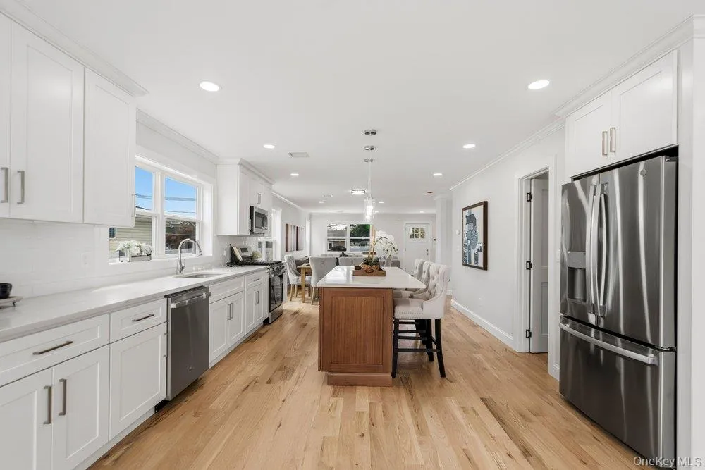 710 Franklin Avenue, Oyster Bay, NY, 4 Bedrooms Bedrooms, 9 Rooms Rooms,2 BathroomsBathrooms,Residential,For Rent,Franklin,0,1037331 710 Franklin Avenue, Oyster Bay, NY, 4 Bedrooms Bedrooms, 9 Rooms Rooms,2 BathroomsBathrooms,Residential,For Rent,Franklin,0,1037331