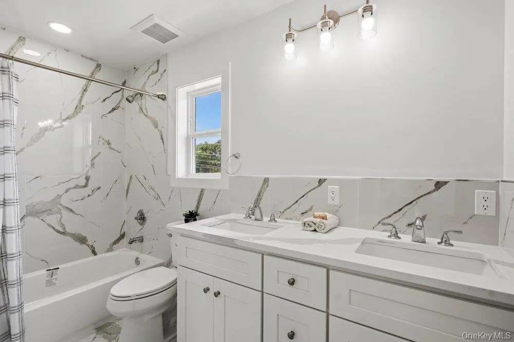 710 Franklin Avenue, Oyster Bay, NY, 4 Bedrooms Bedrooms, 9 Rooms Rooms,2 BathroomsBathrooms,Residential,For Rent,Franklin,0,1037331 710 Franklin Avenue, Oyster Bay, NY, 4 Bedrooms Bedrooms, 9 Rooms Rooms,2 BathroomsBathrooms,Residential,For Rent,Franklin,0,1037331