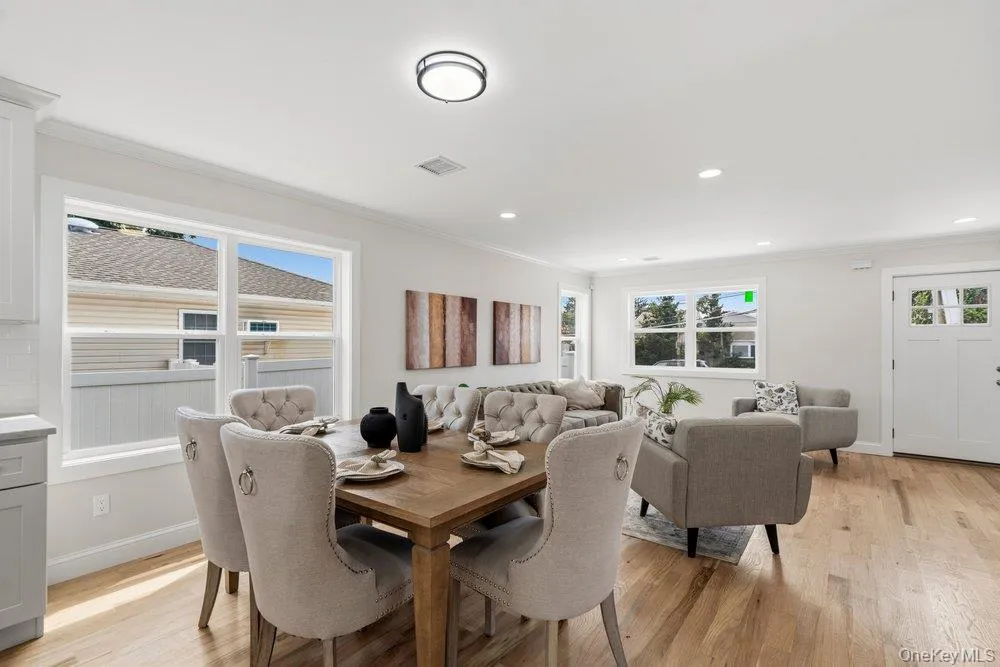 710 Franklin Avenue, Oyster Bay, NY, 4 Bedrooms Bedrooms, 9 Rooms Rooms,2 BathroomsBathrooms,Residential,For Rent,Franklin,0,1037331 710 Franklin Avenue, Oyster Bay, NY, 4 Bedrooms Bedrooms, 9 Rooms Rooms,2 BathroomsBathrooms,Residential,For Rent,Franklin,0,1037331