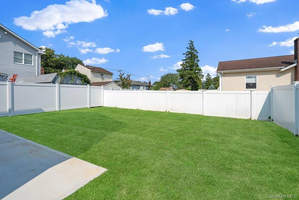 710 Franklin Avenue, Oyster Bay, NY, 4 Bedrooms Bedrooms, 9 Rooms Rooms,2 BathroomsBathrooms,Residential,For Rent,Franklin,0,1037331 710 Franklin Avenue, Oyster Bay, NY, 4 Bedrooms Bedrooms, 9 Rooms Rooms,2 BathroomsBathrooms,Residential,For Rent,Franklin,0,1037331