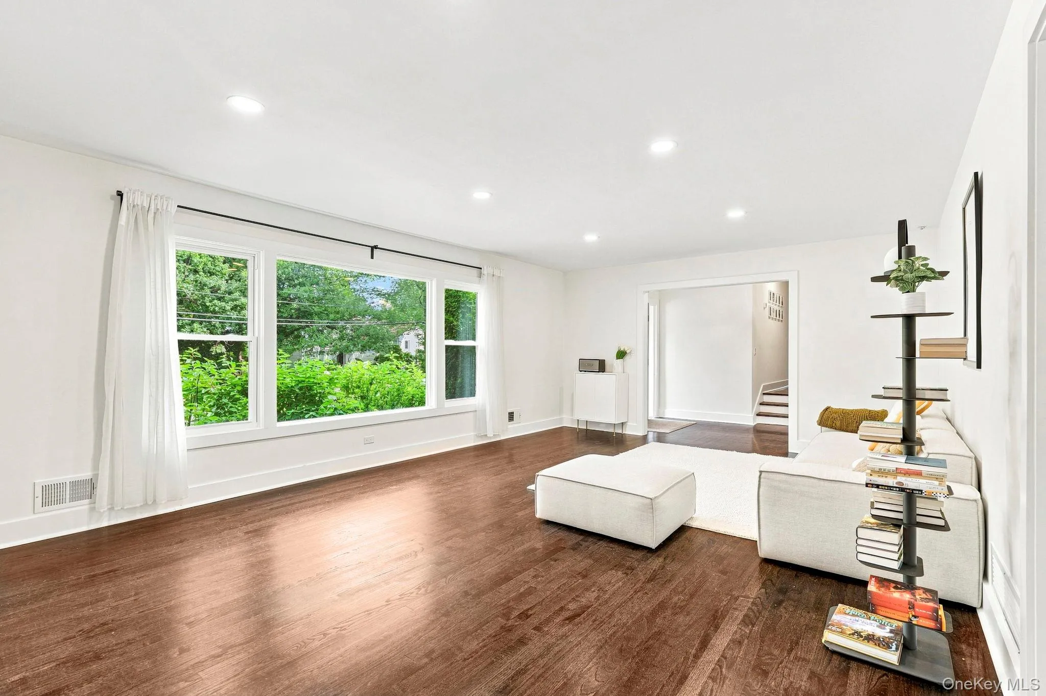 24 Benedict Road, Scarsdale, NY, 4 Bedrooms Bedrooms, 8 Rooms Rooms,3 BathroomsBathrooms,Residential Lease,For Rent,Benedict,0,1037333 24 Benedict Road, Scarsdale, NY, 4 Bedrooms Bedrooms, 8 Rooms Rooms,3 BathroomsBathrooms,Residential Lease,For Rent,Benedict,0,1037333
