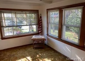 25 Howard Street, Brookhaven, NY, 3 Bedrooms Bedrooms, 8 Rooms Rooms,2 BathroomsBathrooms,Residential Lease,For Rent,Howard,0,1037336 25 Howard Street, Brookhaven, NY, 3 Bedrooms Bedrooms, 8 Rooms Rooms,2 BathroomsBathrooms,Residential Lease,For Rent,Howard,0,1037336