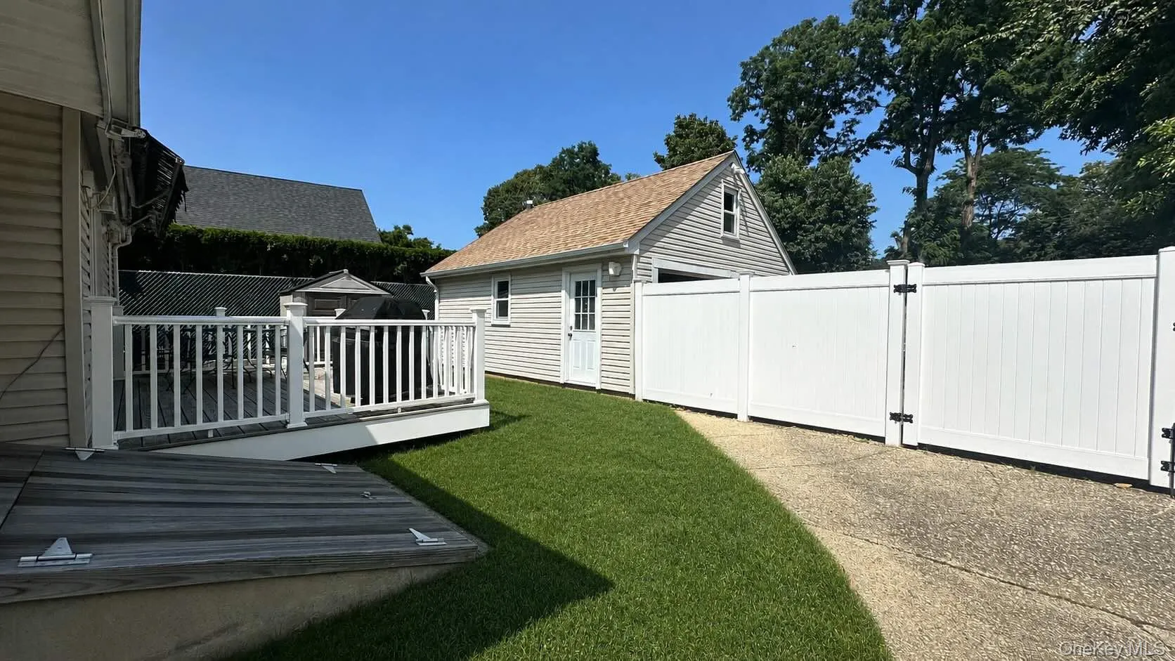 73 Singworth Street, Oyster Bay, NY, 4 Bedrooms Bedrooms, 9 Rooms Rooms,2 BathroomsBathrooms,Residential Lease,For Rent,Singworth,0,1037342 73 Singworth Street, Oyster Bay, NY, 4 Bedrooms Bedrooms, 9 Rooms Rooms,2 BathroomsBathrooms,Residential Lease,For Rent,Singworth,0,1037342
