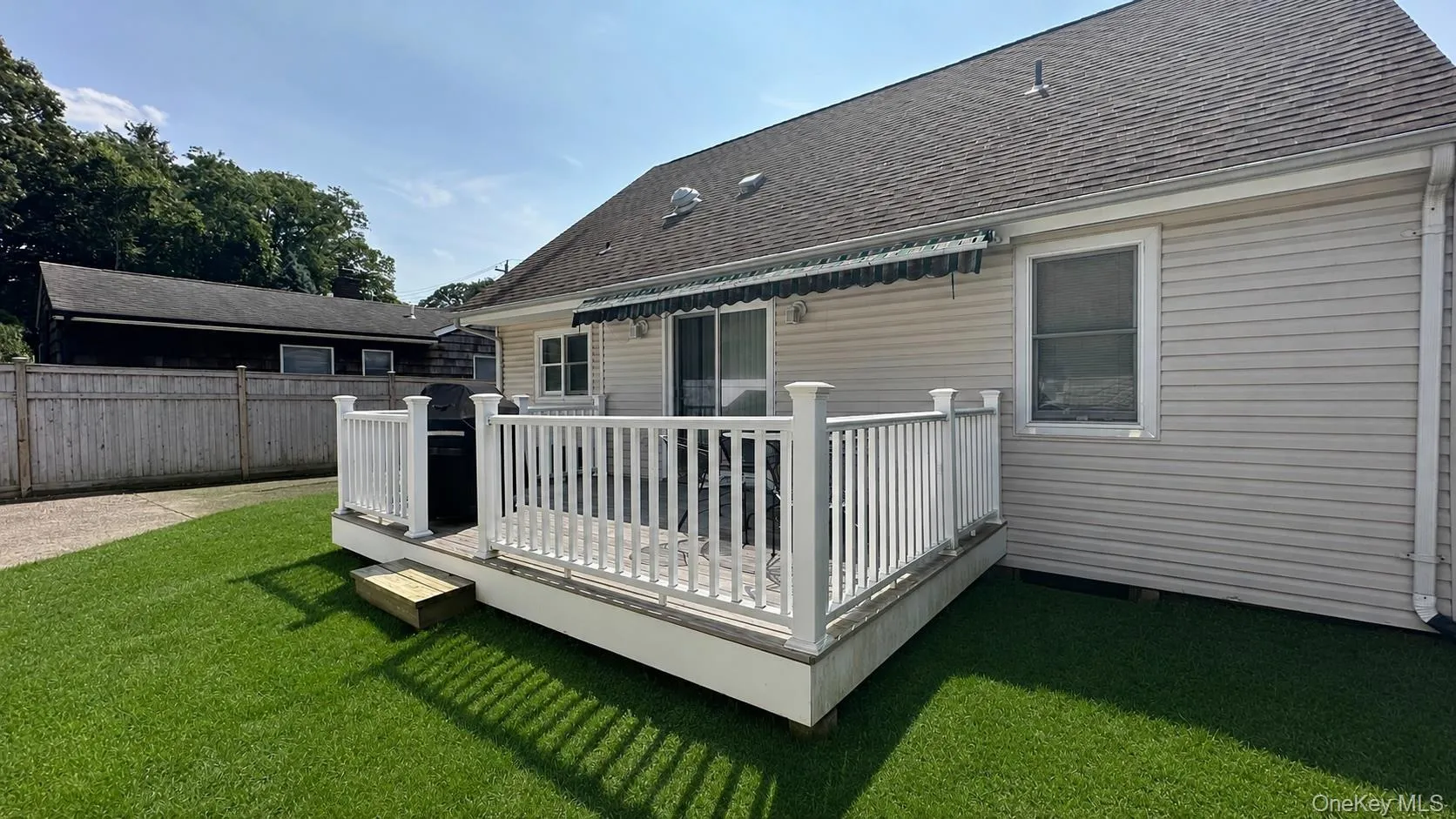 73 Singworth Street, Oyster Bay, NY, 4 Bedrooms Bedrooms, 9 Rooms Rooms,2 BathroomsBathrooms,Residential Lease,For Rent,Singworth,0,1037342 73 Singworth Street, Oyster Bay, NY, 4 Bedrooms Bedrooms, 9 Rooms Rooms,2 BathroomsBathrooms,Residential Lease,For Rent,Singworth,0,1037342