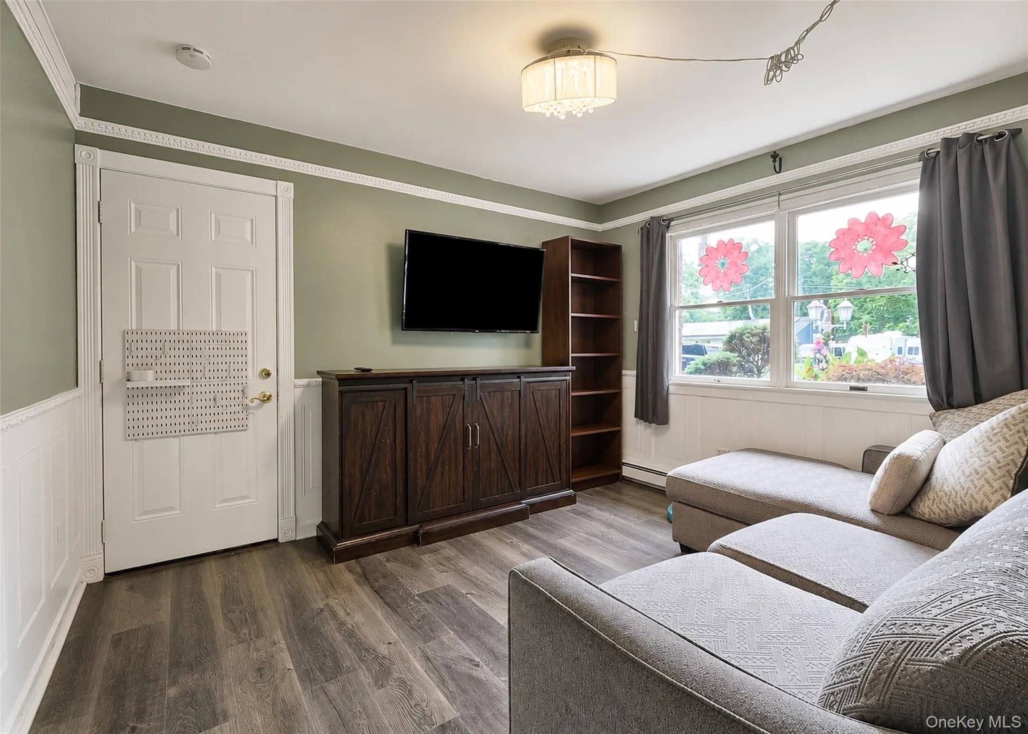 5 Avenue B, Brookhaven, NY, 5 Bedrooms Bedrooms, 10 Rooms Rooms,3 BathroomsBathrooms,Residential,For Rent,Avenue B,0,1037343 5 Avenue B, Brookhaven, NY, 5 Bedrooms Bedrooms, 10 Rooms Rooms,3 BathroomsBathrooms,Residential,For Rent,Avenue B,0,1037343
