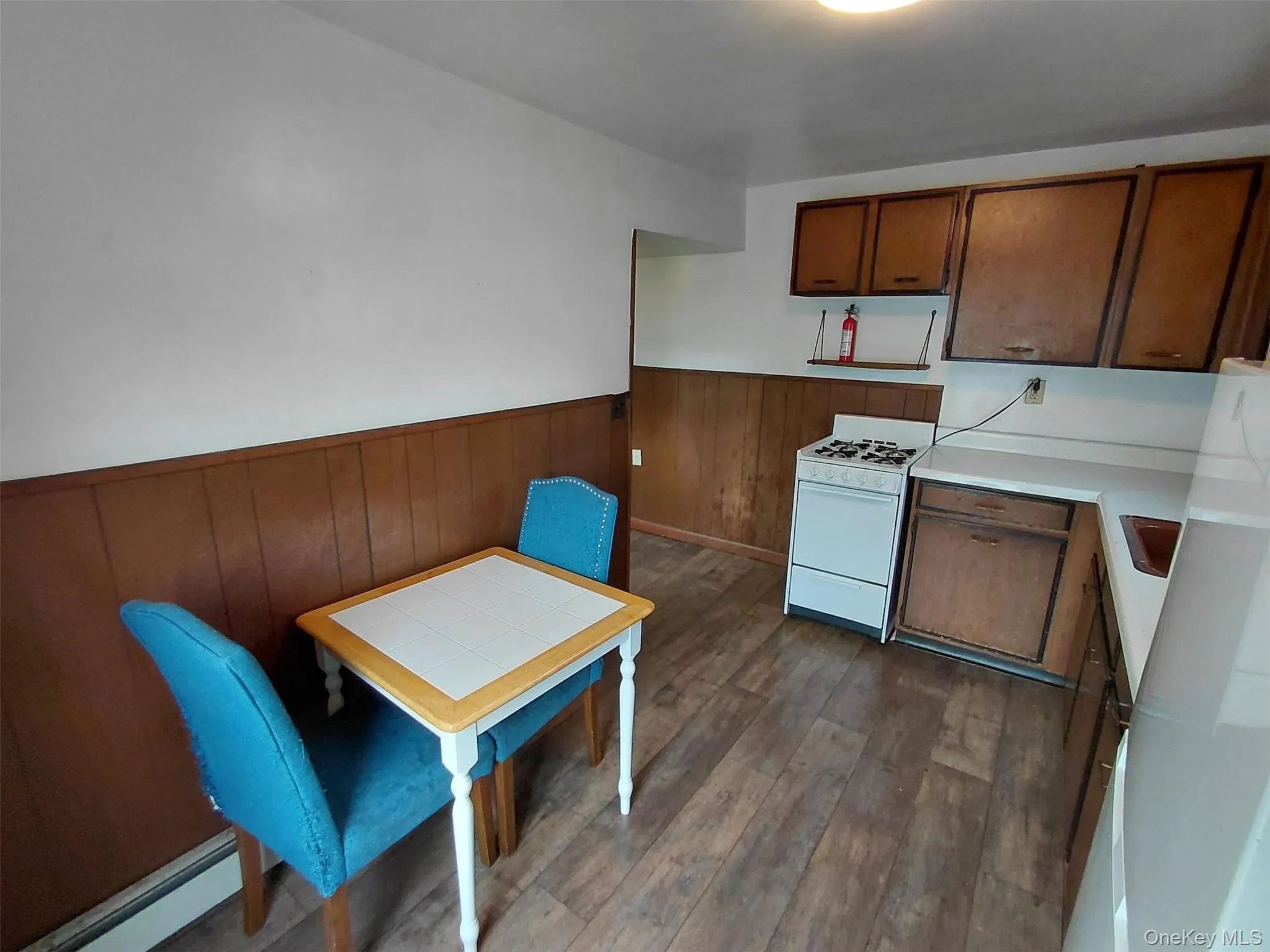96 Clinton Avenue, Kingston, NY, 3 Rooms Rooms,1 BathroomBathrooms,Residential Lease,For Rent,Clinton,0,1037346 96 Clinton Avenue, Kingston, NY, 3 Rooms Rooms,1 BathroomBathrooms,Residential Lease,For Rent,Clinton,0,1037346