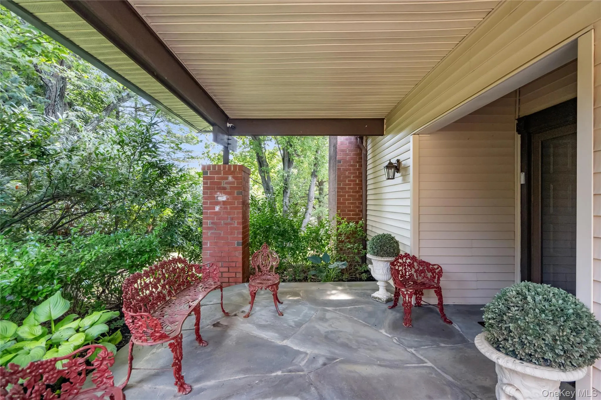 264 Sparrow Drive, North Hempstead, NY, 3 Bedrooms Bedrooms, 9 Rooms Rooms,3 BathroomsBathrooms,Residential,For Rent,Sparrow,0,1037347 264 Sparrow Drive, North Hempstead, NY, 3 Bedrooms Bedrooms, 9 Rooms Rooms,3 BathroomsBathrooms,Residential,For Rent,Sparrow,0,1037347