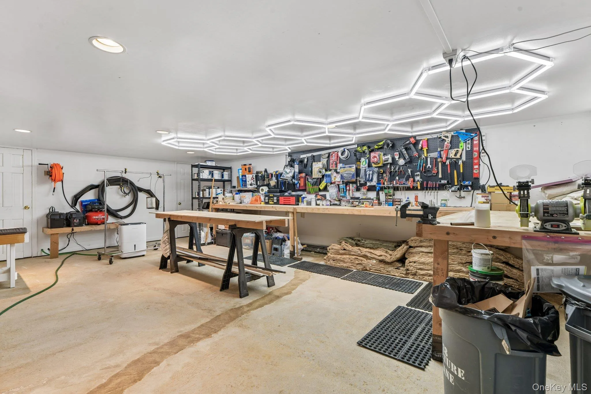 Workshop room in basement Workshop room in basement