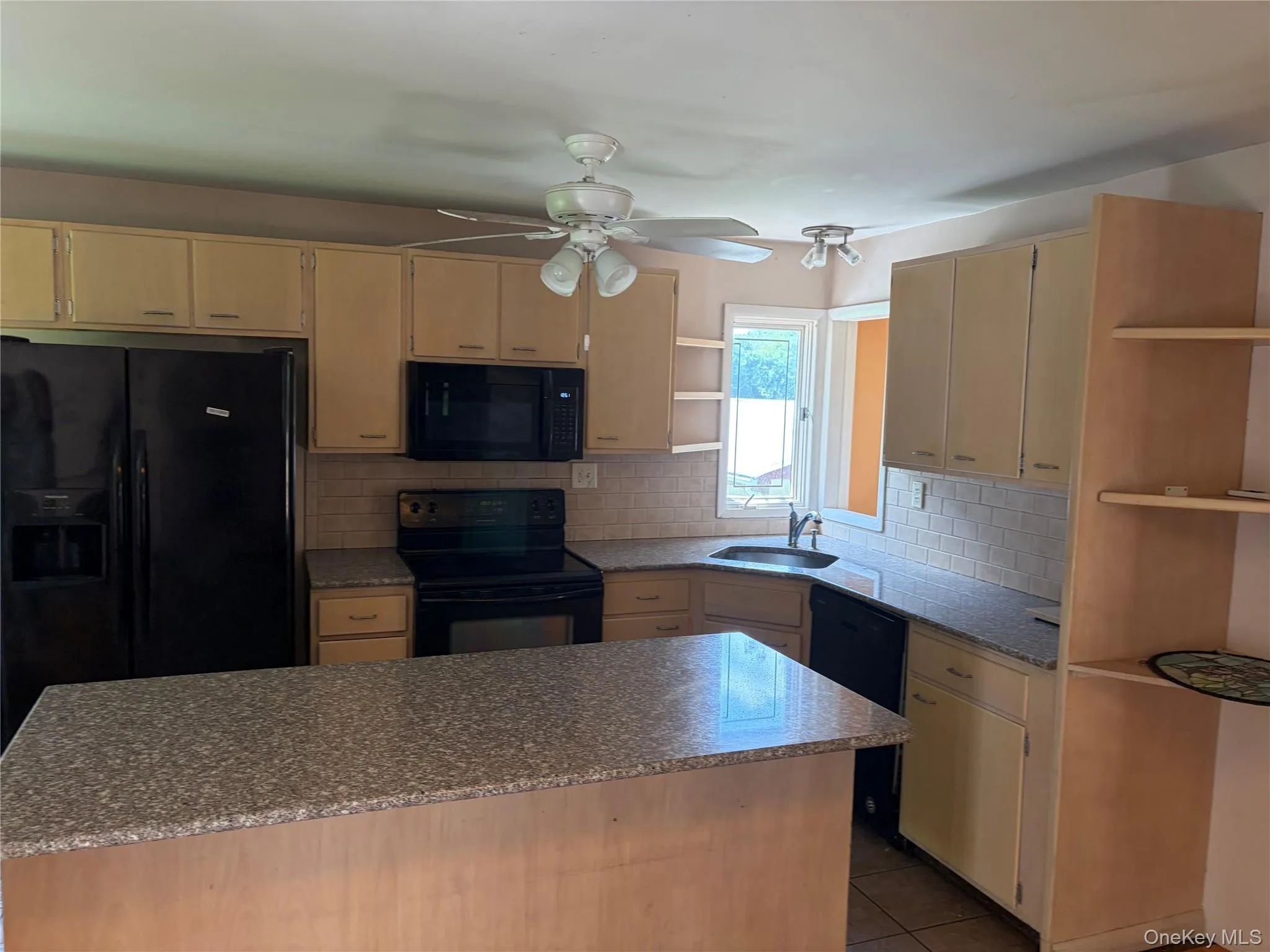 58 Lake Road, Clarkstown, NY, 3 Bedrooms Bedrooms, 7 Rooms Rooms,2 BathroomsBathrooms,Residential Lease,For Rent,Lake,0,1037364 58 Lake Road, Clarkstown, NY, 3 Bedrooms Bedrooms, 7 Rooms Rooms,2 BathroomsBathrooms,Residential Lease,For Rent,Lake,0,1037364