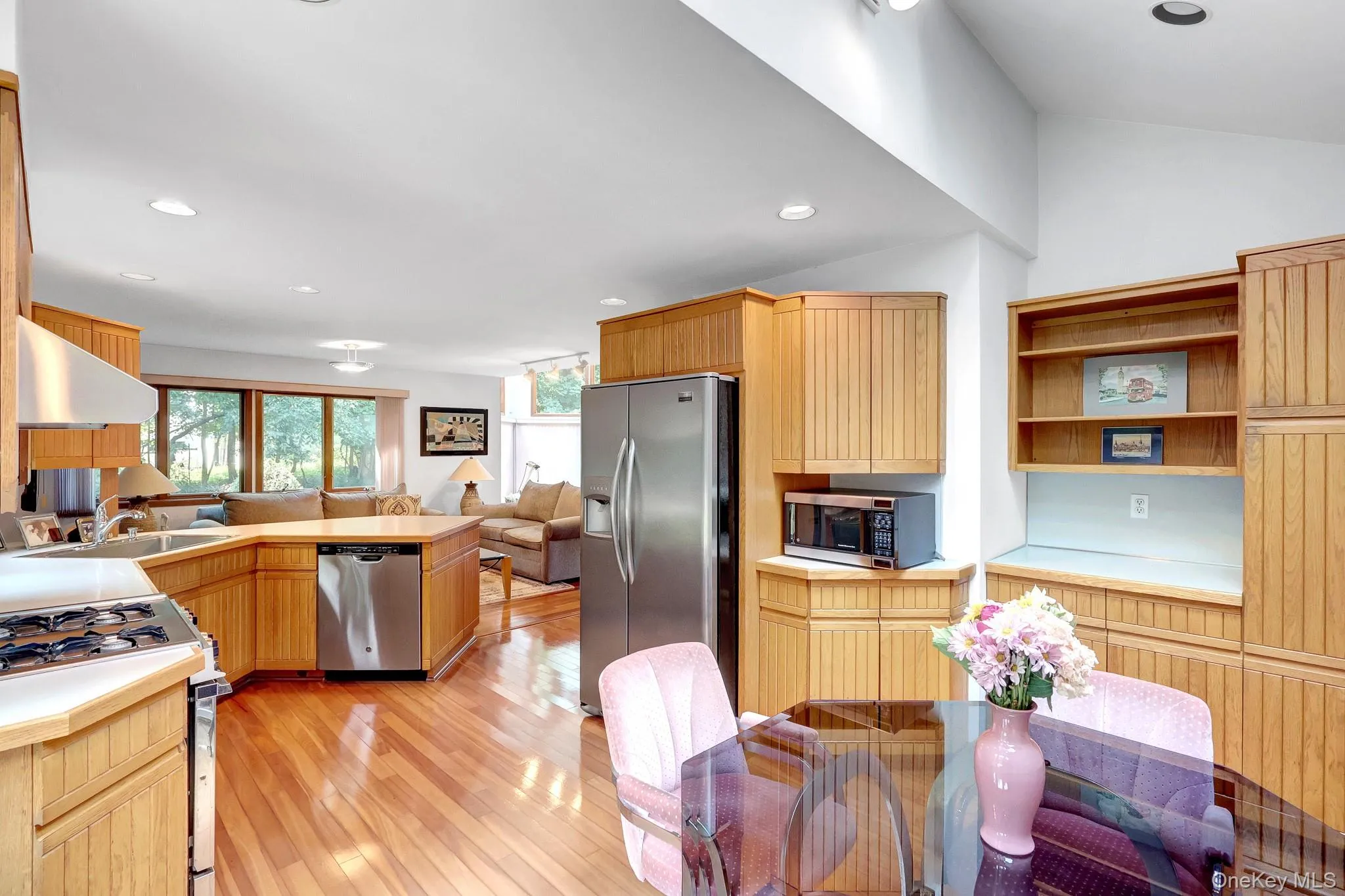 64 Fort Salonga Road, Huntington, NY, 3 Bedrooms Bedrooms, 7 Rooms Rooms,2 BathroomsBathrooms,Residential,For Rent,Fort Salonga,0,1037365 64 Fort Salonga Road, Huntington, NY, 3 Bedrooms Bedrooms, 7 Rooms Rooms,2 BathroomsBathrooms,Residential,For Rent,Fort Salonga,0,1037365