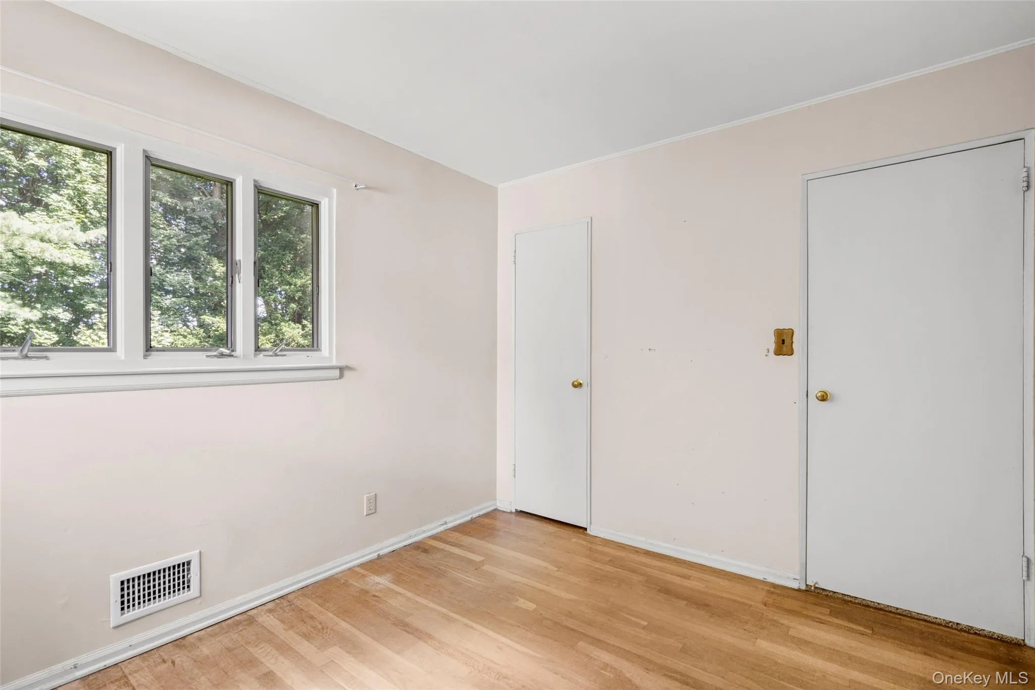 127 Rita Drive, Cortlandt, NY, 4 Bedrooms Bedrooms, 10 Rooms Rooms,2 BathroomsBathrooms,Residential,For Rent,Rita,0,1037370 127 Rita Drive, Cortlandt, NY, 4 Bedrooms Bedrooms, 10 Rooms Rooms,2 BathroomsBathrooms,Residential,For Rent,Rita,0,1037370