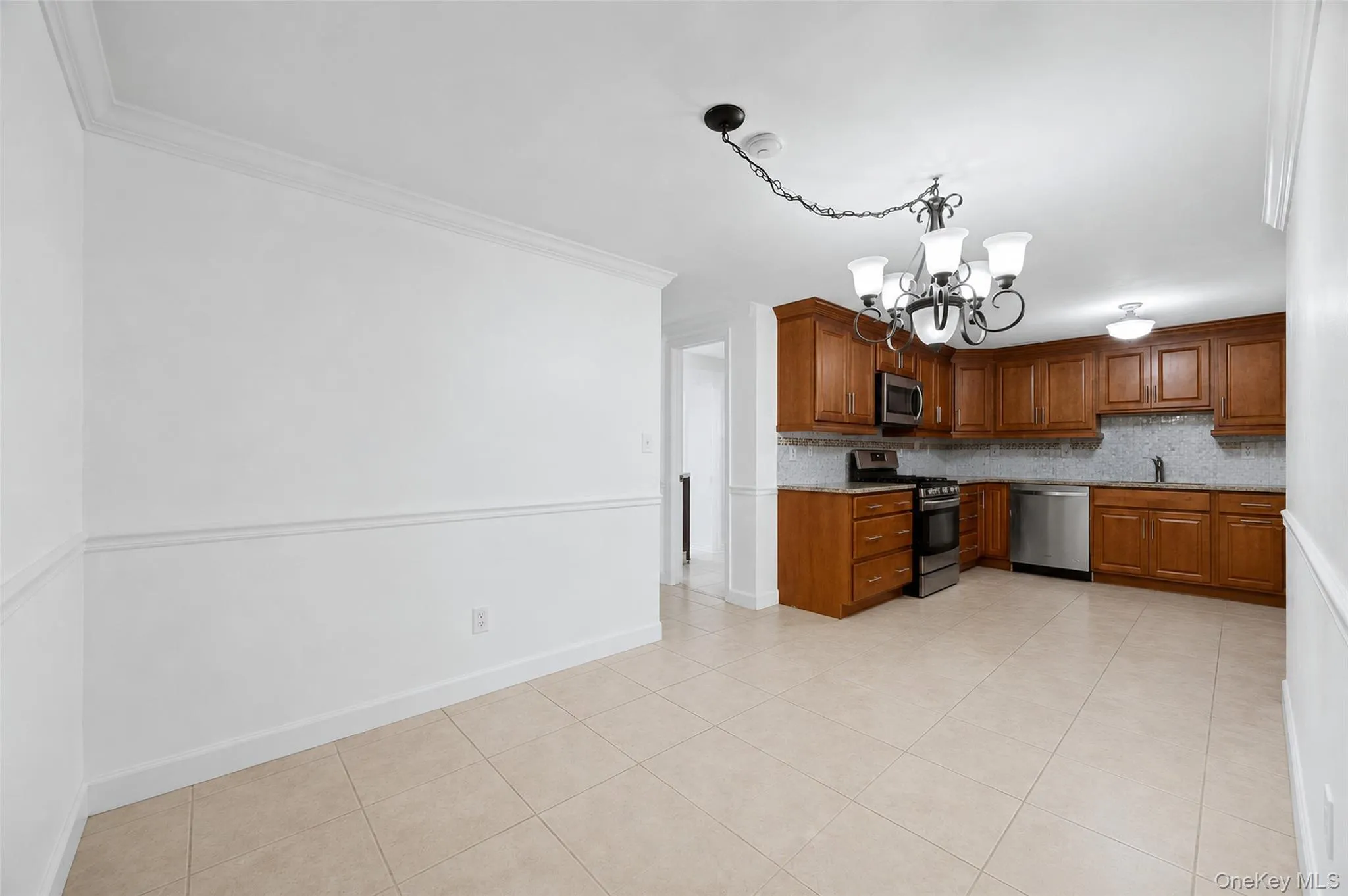 13 Omni Parc Drive, Clarkstown, NY, 2 Bedrooms Bedrooms, 5 Rooms Rooms,2 BathroomsBathrooms,Residential,For Rent,Omni Parc,0,1037376 13 Omni Parc Drive, Clarkstown, NY, 2 Bedrooms Bedrooms, 5 Rooms Rooms,2 BathroomsBathrooms,Residential,For Rent,Omni Parc,0,1037376