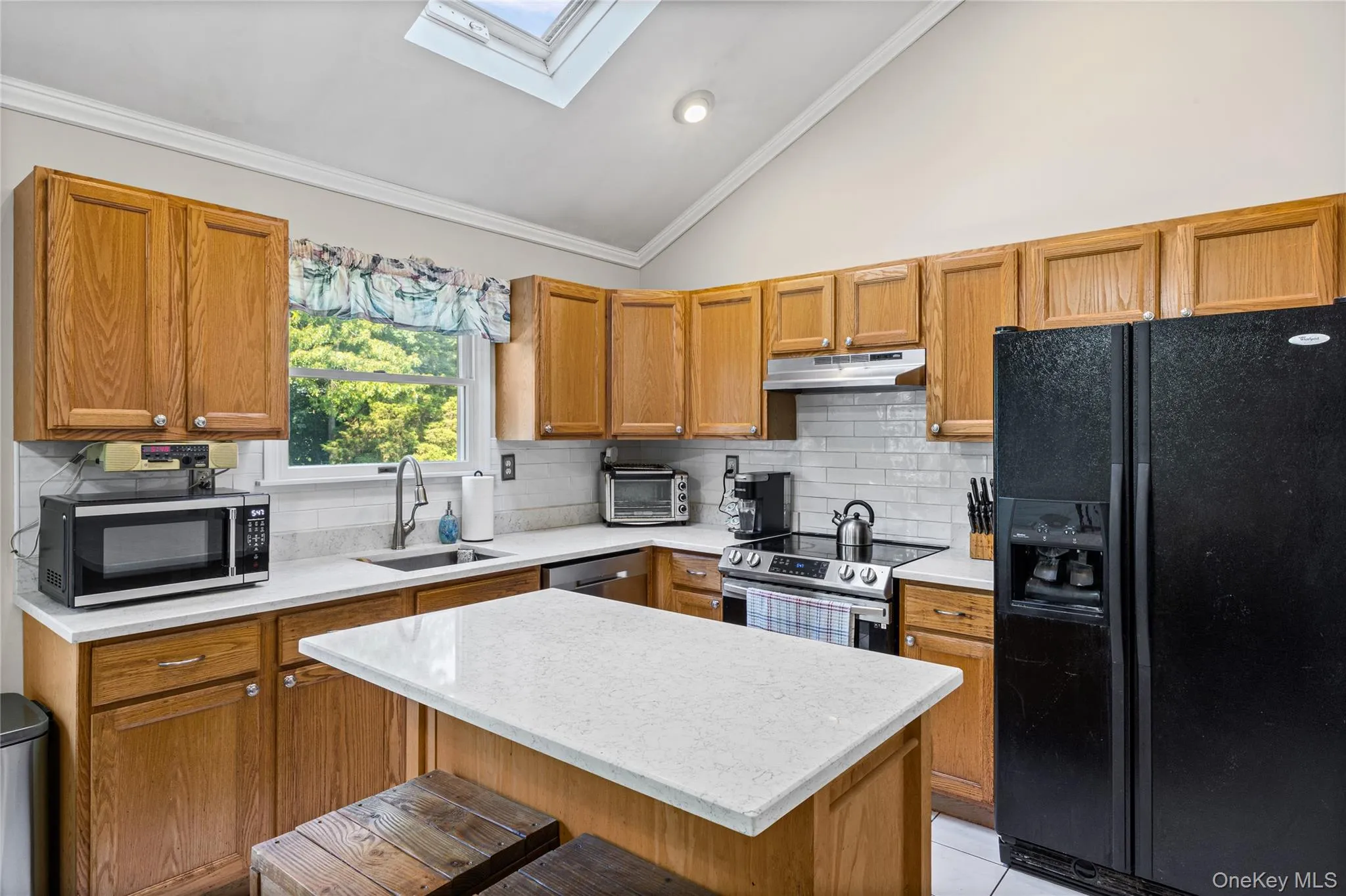 2200 Aldrich Lane, Southold, NY, 4 Bedrooms Bedrooms, 9 Rooms Rooms,2 BathroomsBathrooms,Residential,For Rent,Aldrich,0,1037377 2200 Aldrich Lane, Southold, NY, 4 Bedrooms Bedrooms, 9 Rooms Rooms,2 BathroomsBathrooms,Residential,For Rent,Aldrich,0,1037377