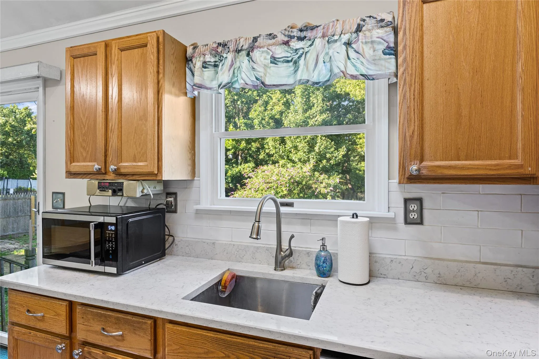 2200 Aldrich Lane, Southold, NY, 4 Bedrooms Bedrooms, 9 Rooms Rooms,2 BathroomsBathrooms,Residential,For Rent,Aldrich,0,1037377 2200 Aldrich Lane, Southold, NY, 4 Bedrooms Bedrooms, 9 Rooms Rooms,2 BathroomsBathrooms,Residential,For Rent,Aldrich,0,1037377