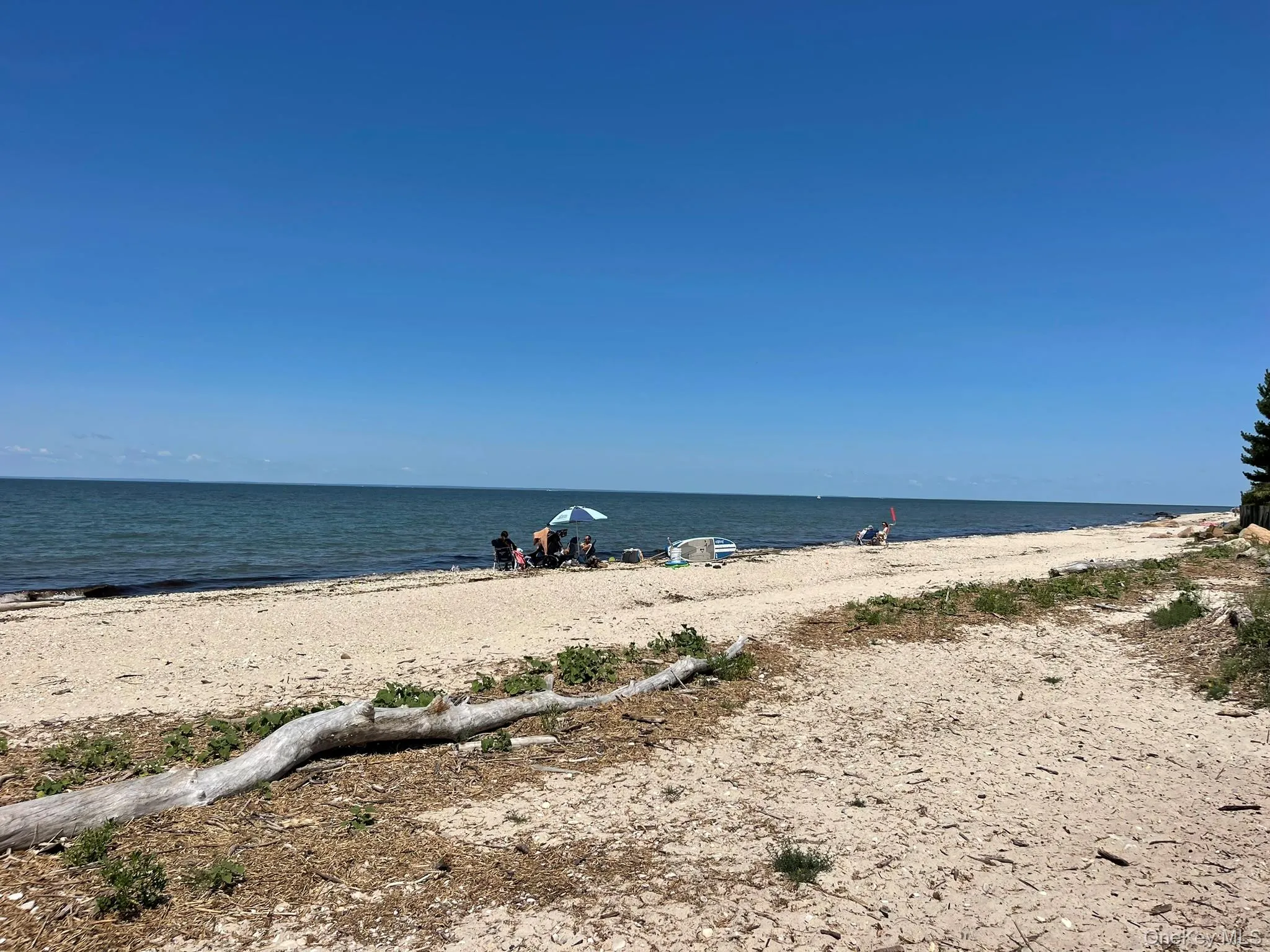 Bailie's Beach on the LI Sound Bailie's Beach on the LI Sound