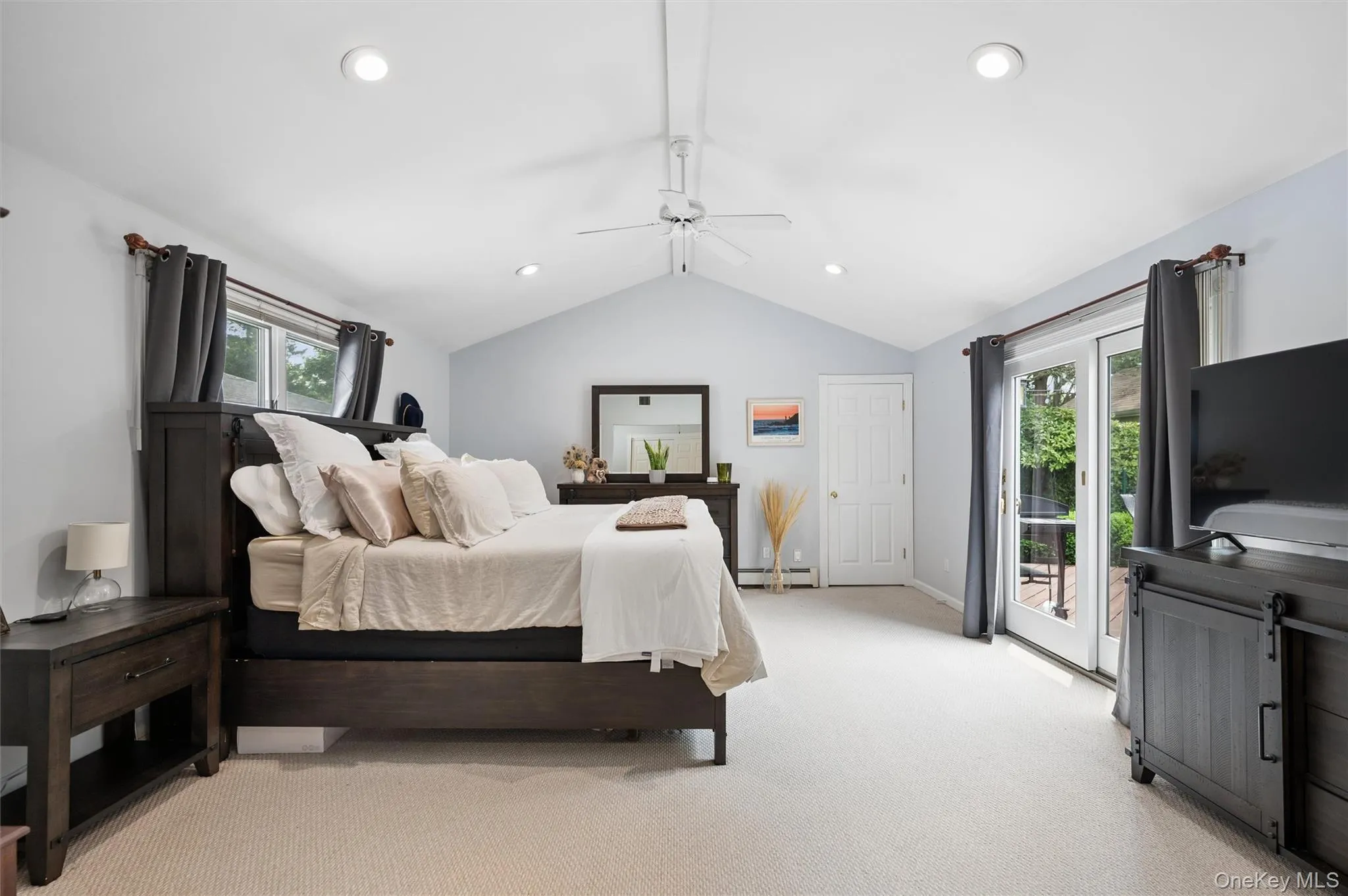 11 Bay Street, Brookhaven, NY, 2 Bedrooms Bedrooms, 4 Rooms Rooms,1 BathroomBathrooms,Residential,For Rent,Bay,0,1037378 11 Bay Street, Brookhaven, NY, 2 Bedrooms Bedrooms, 4 Rooms Rooms,1 BathroomBathrooms,Residential,For Rent,Bay,0,1037378
