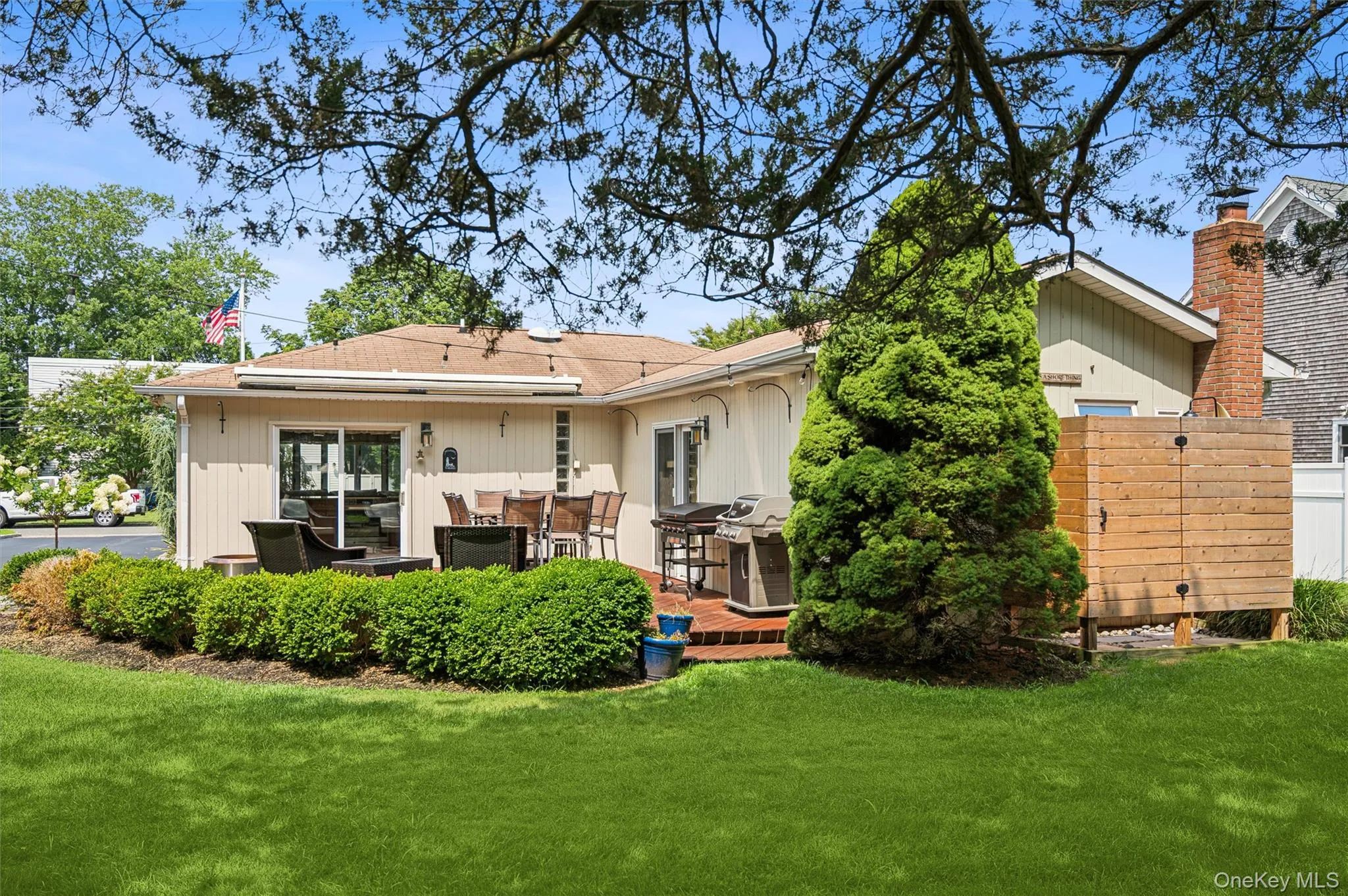 11 Bay Street, Brookhaven, NY, 2 Bedrooms Bedrooms, 4 Rooms Rooms,1 BathroomBathrooms,Residential,For Rent,Bay,0,1037378 11 Bay Street, Brookhaven, NY, 2 Bedrooms Bedrooms, 4 Rooms Rooms,1 BathroomBathrooms,Residential,For Rent,Bay,0,1037378
