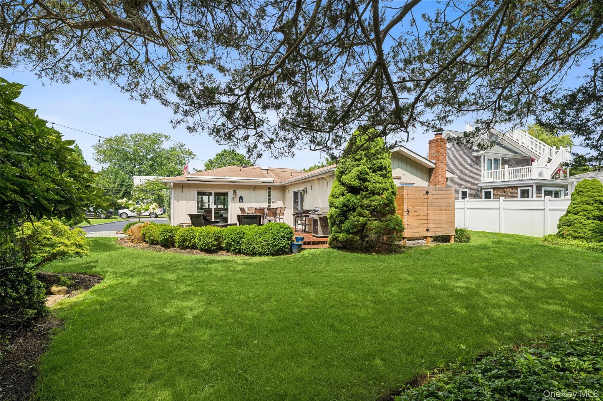 11 Bay Street, Brookhaven, NY, 2 Bedrooms Bedrooms, 4 Rooms Rooms,1 BathroomBathrooms,Residential,For Rent,Bay,0,1037378 11 Bay Street, Brookhaven, NY, 2 Bedrooms Bedrooms, 4 Rooms Rooms,1 BathroomBathrooms,Residential,For Rent,Bay,0,1037378