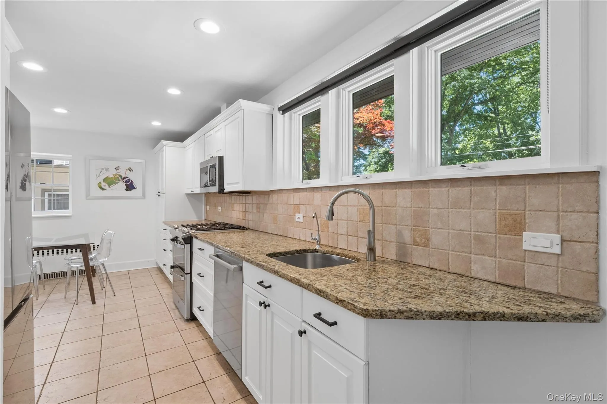 65 Wildwood Road, New Rochelle, NY, 5 Bedrooms Bedrooms, 8 Rooms Rooms,3 BathroomsBathrooms,Residential Lease,For Rent,Wildwood,0,1037383 65 Wildwood Road, New Rochelle, NY, 5 Bedrooms Bedrooms, 8 Rooms Rooms,3 BathroomsBathrooms,Residential Lease,For Rent,Wildwood,0,1037383