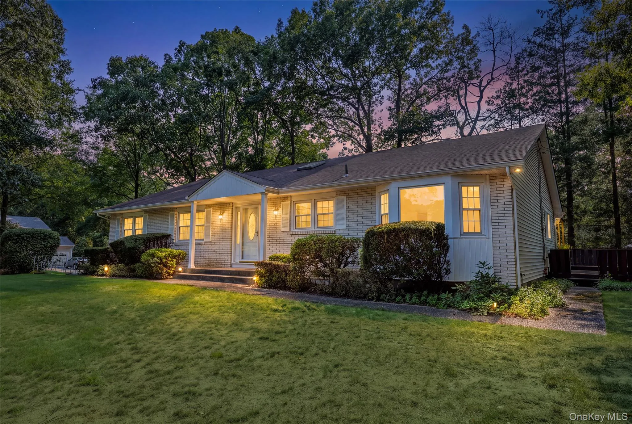 2 Erita Lane, Smithtown, NY, 3 Bedrooms Bedrooms, 7 Rooms Rooms,3 BathroomsBathrooms,Residential,For Rent,Erita,0,1037385 2 Erita Lane, Smithtown, NY, 3 Bedrooms Bedrooms, 7 Rooms Rooms,3 BathroomsBathrooms,Residential,For Rent,Erita,0,1037385