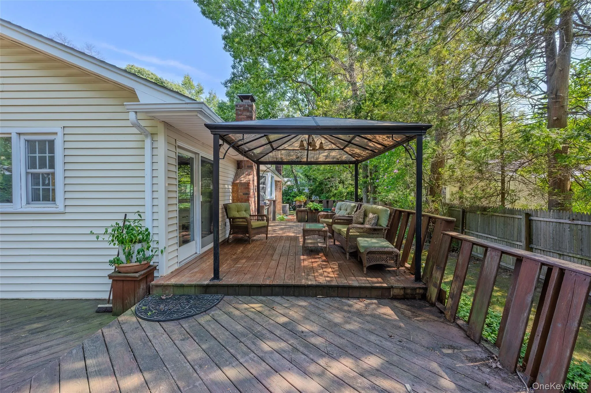 2 Erita Lane, Smithtown, NY, 3 Bedrooms Bedrooms, 7 Rooms Rooms,3 BathroomsBathrooms,Residential,For Rent,Erita,0,1037385 2 Erita Lane, Smithtown, NY, 3 Bedrooms Bedrooms, 7 Rooms Rooms,3 BathroomsBathrooms,Residential,For Rent,Erita,0,1037385