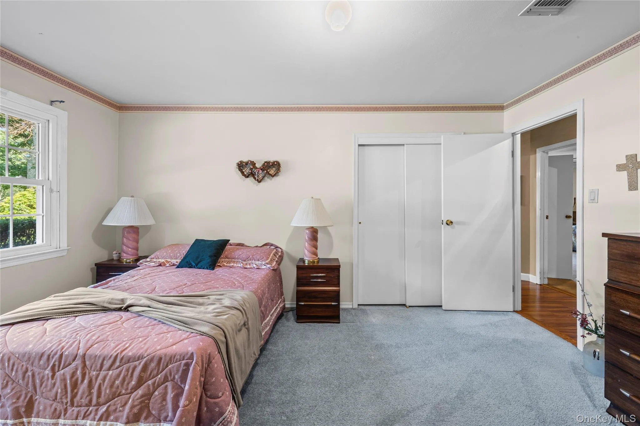 2 Erita Lane, Smithtown, NY, 3 Bedrooms Bedrooms, 7 Rooms Rooms,3 BathroomsBathrooms,Residential,For Rent,Erita,0,1037385 2 Erita Lane, Smithtown, NY, 3 Bedrooms Bedrooms, 7 Rooms Rooms,3 BathroomsBathrooms,Residential,For Rent,Erita,0,1037385
