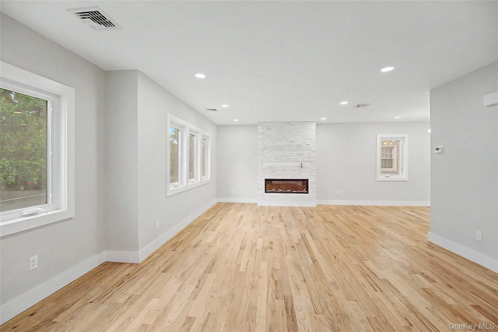 105 Moore Street, Hempstead, NY, 5 Bedrooms Bedrooms, 7 Rooms Rooms,3 BathroomsBathrooms,Residential,For Rent,Moore,0,1037390 105 Moore Street, Hempstead, NY, 5 Bedrooms Bedrooms, 7 Rooms Rooms,3 BathroomsBathrooms,Residential,For Rent,Moore,0,1037390