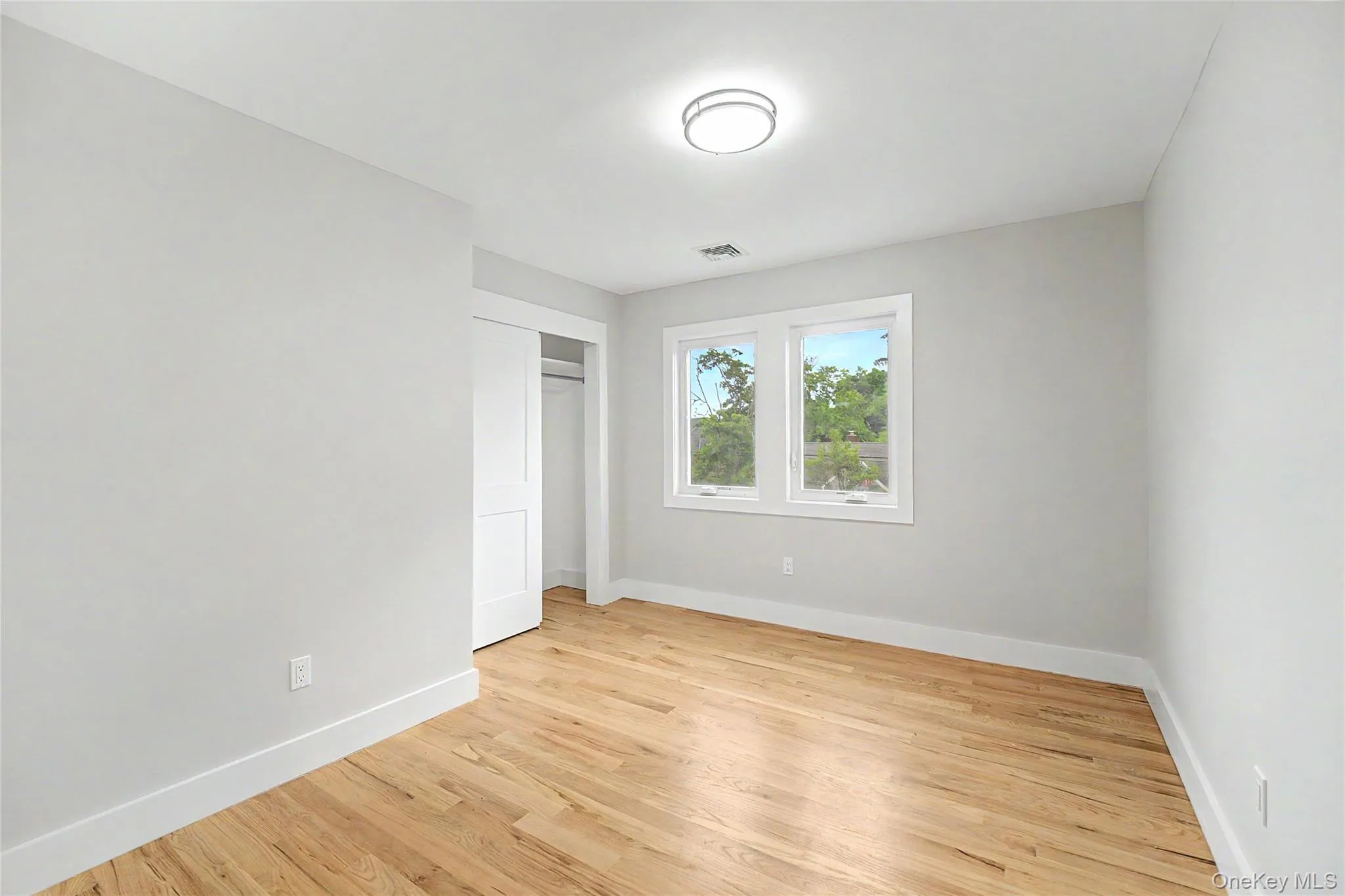 105 Moore Street, Hempstead, NY, 5 Bedrooms Bedrooms, 7 Rooms Rooms,3 BathroomsBathrooms,Residential,For Rent,Moore,0,1037390 105 Moore Street, Hempstead, NY, 5 Bedrooms Bedrooms, 7 Rooms Rooms,3 BathroomsBathrooms,Residential,For Rent,Moore,0,1037390