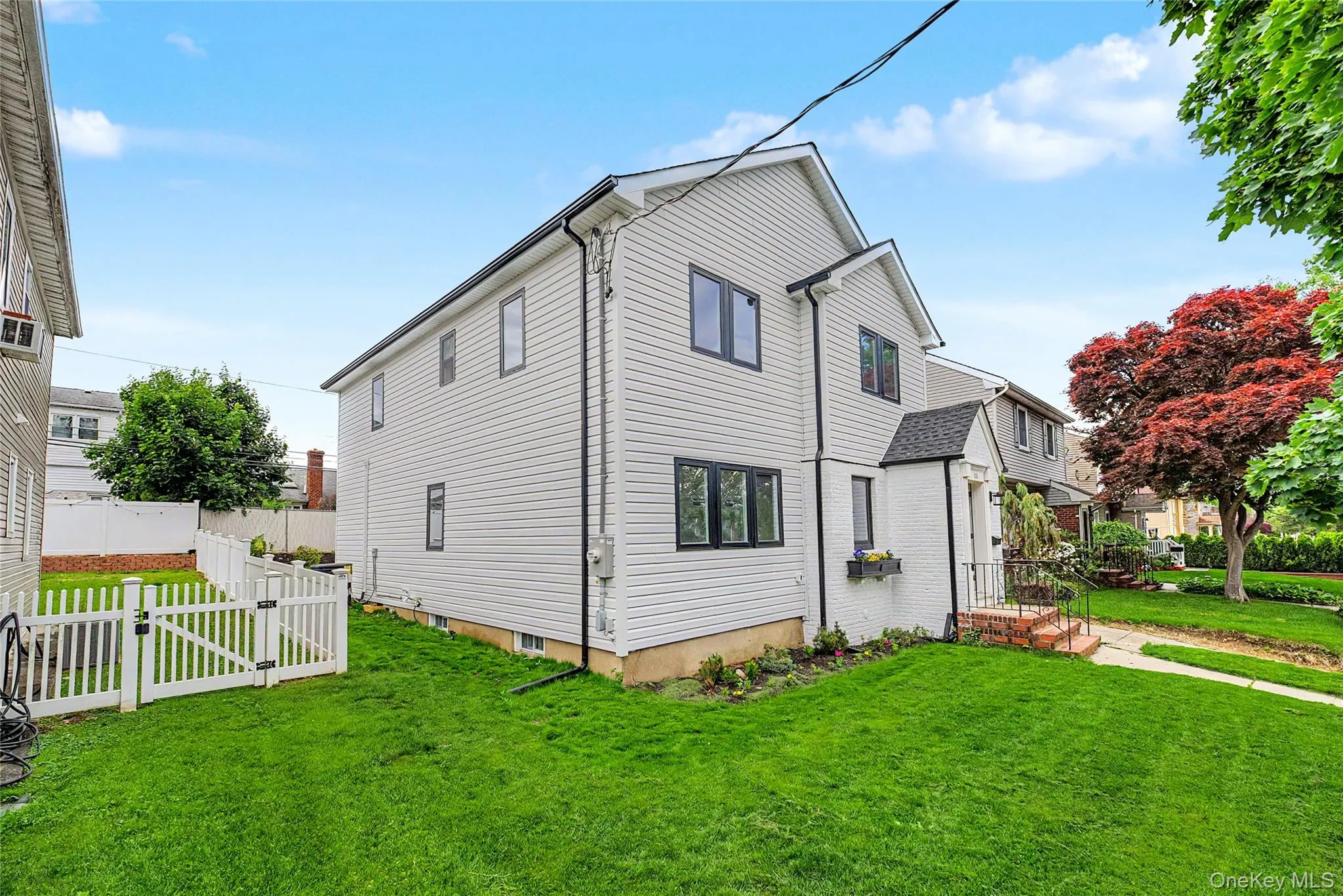 105 Moore Street, Hempstead, NY, 5 Bedrooms Bedrooms, 7 Rooms Rooms,3 BathroomsBathrooms,Residential,For Rent,Moore,0,1037390 105 Moore Street, Hempstead, NY, 5 Bedrooms Bedrooms, 7 Rooms Rooms,3 BathroomsBathrooms,Residential,For Rent,Moore,0,1037390