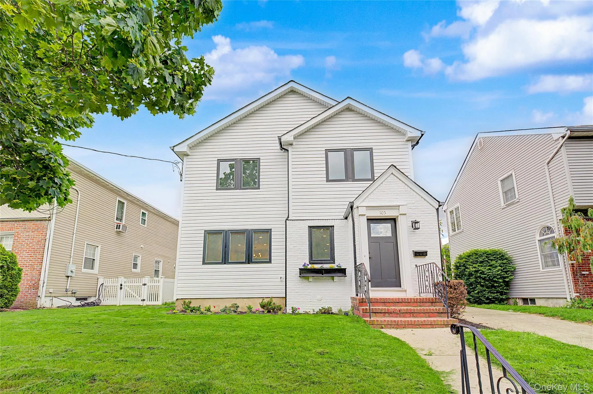 105 Moore Street, Hempstead, NY, 5 Bedrooms Bedrooms, 7 Rooms Rooms,3 BathroomsBathrooms,Residential,For Rent,Moore,0,1037390 105 Moore Street, Hempstead, NY, 5 Bedrooms Bedrooms, 7 Rooms Rooms,3 BathroomsBathrooms,Residential,For Rent,Moore,0,1037390
