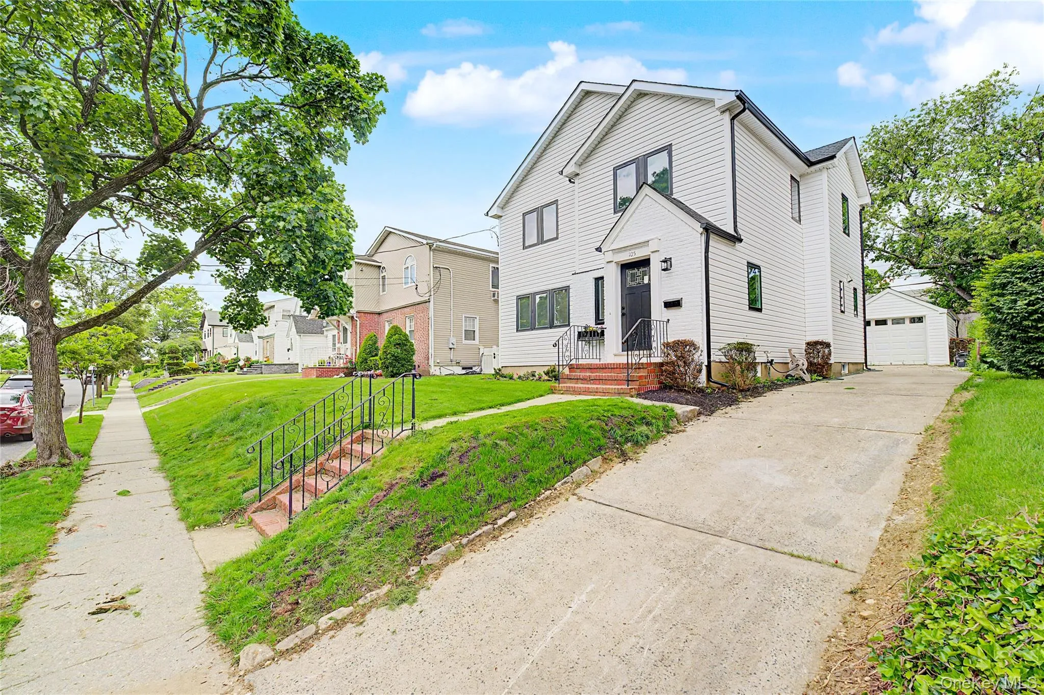 105 Moore Street, Hempstead, NY, 5 Bedrooms Bedrooms, 7 Rooms Rooms,3 BathroomsBathrooms,Residential,For Rent,Moore,0,1037390 105 Moore Street, Hempstead, NY, 5 Bedrooms Bedrooms, 7 Rooms Rooms,3 BathroomsBathrooms,Residential,For Rent,Moore,0,1037390