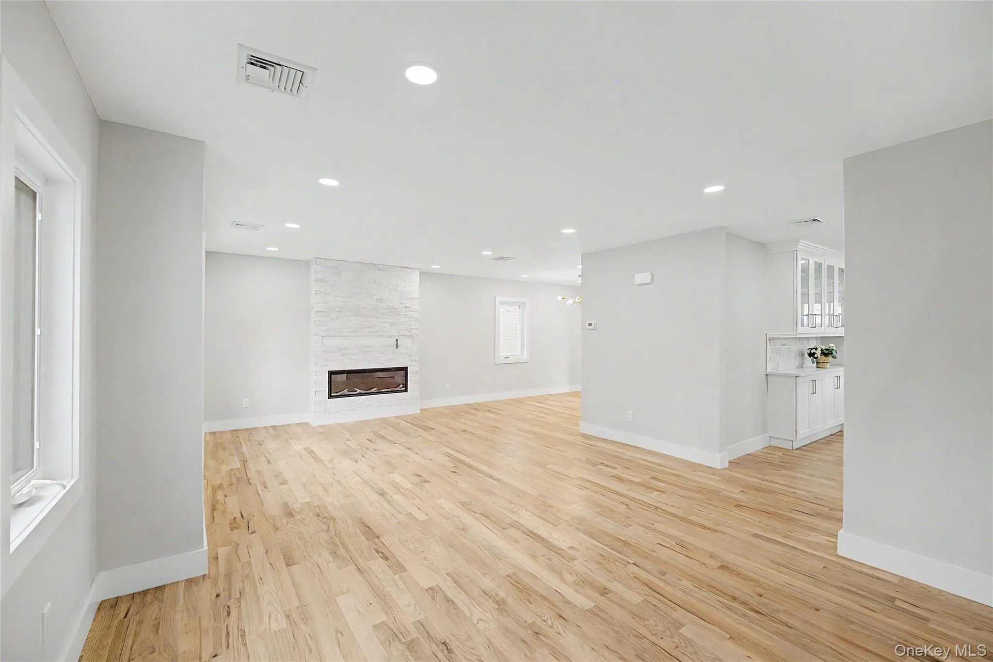105 Moore Street, Hempstead, NY, 5 Bedrooms Bedrooms, 7 Rooms Rooms,3 BathroomsBathrooms,Residential,For Rent,Moore,0,1037390 105 Moore Street, Hempstead, NY, 5 Bedrooms Bedrooms, 7 Rooms Rooms,3 BathroomsBathrooms,Residential,For Rent,Moore,0,1037390