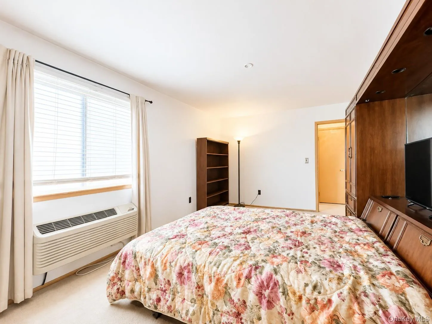 21 Village Park Drive, Fishkill, NY, 1 Bedroom Bedrooms, 6 Rooms Rooms,1 BathroomBathrooms,Residential,For Rent,Village Park,0,1037393 21 Village Park Drive, Fishkill, NY, 1 Bedroom Bedrooms, 6 Rooms Rooms,1 BathroomBathrooms,Residential,For Rent,Village Park,0,1037393