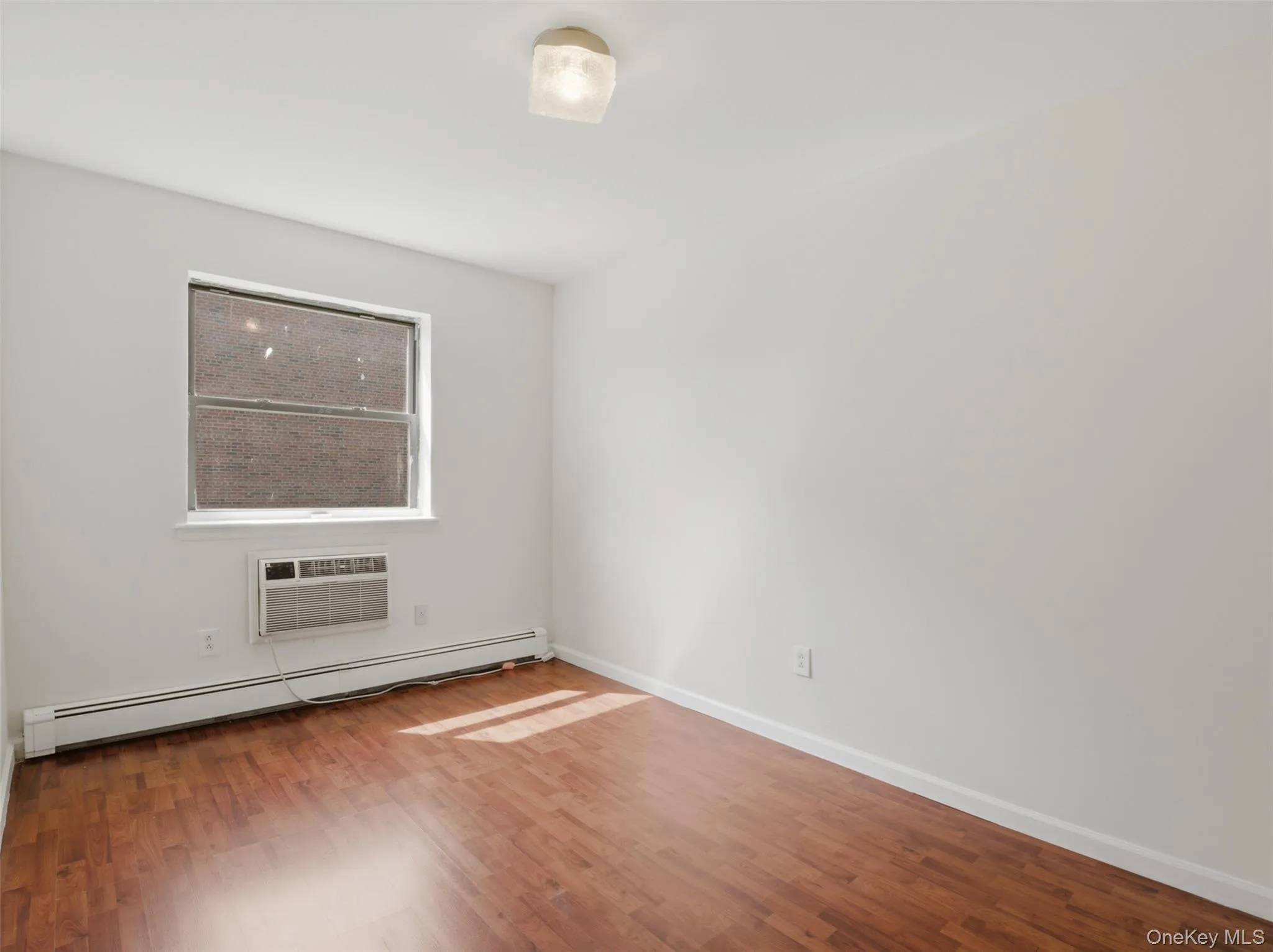 2668 Miles Avenue, New York, NY, 3 Bedrooms Bedrooms, 5 Rooms Rooms,2 BathroomsBathrooms,Residential,For Rent,Miles,0,1037398 2668 Miles Avenue, New York, NY, 3 Bedrooms Bedrooms, 5 Rooms Rooms,2 BathroomsBathrooms,Residential,For Rent,Miles,0,1037398