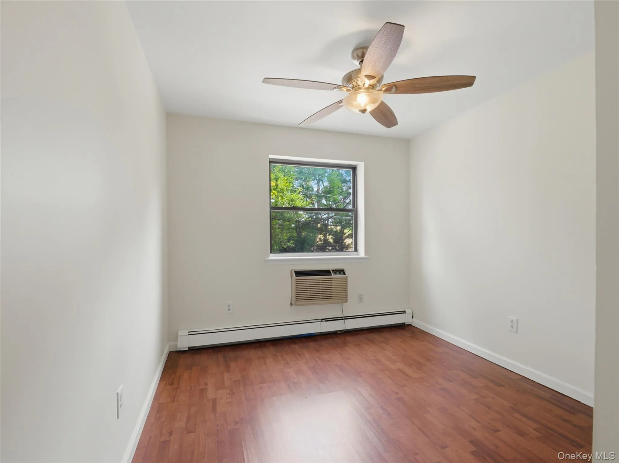 2668 Miles Avenue, New York, NY, 3 Bedrooms Bedrooms, 5 Rooms Rooms,2 BathroomsBathrooms,Residential,For Rent,Miles,0,1037398 2668 Miles Avenue, New York, NY, 3 Bedrooms Bedrooms, 5 Rooms Rooms,2 BathroomsBathrooms,Residential,For Rent,Miles,0,1037398
