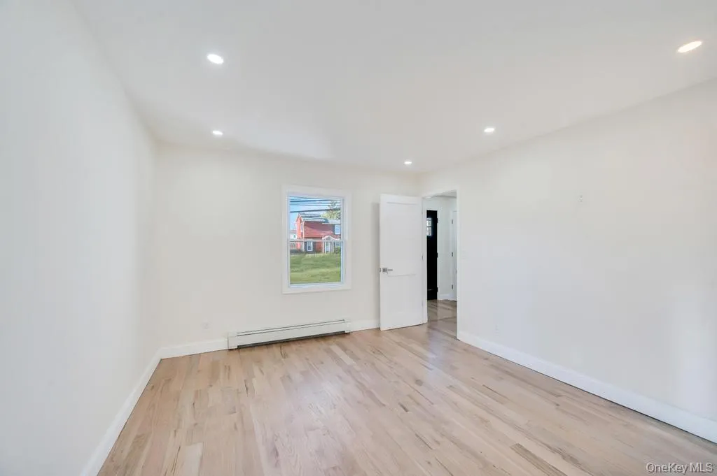 624 Townline Road, Smithtown, NY, 6 Bedrooms Bedrooms, 12 Rooms Rooms,3 BathroomsBathrooms,Residential,For Rent,Townline,0,1037399 624 Townline Road, Smithtown, NY, 6 Bedrooms Bedrooms, 12 Rooms Rooms,3 BathroomsBathrooms,Residential,For Rent,Townline,0,1037399